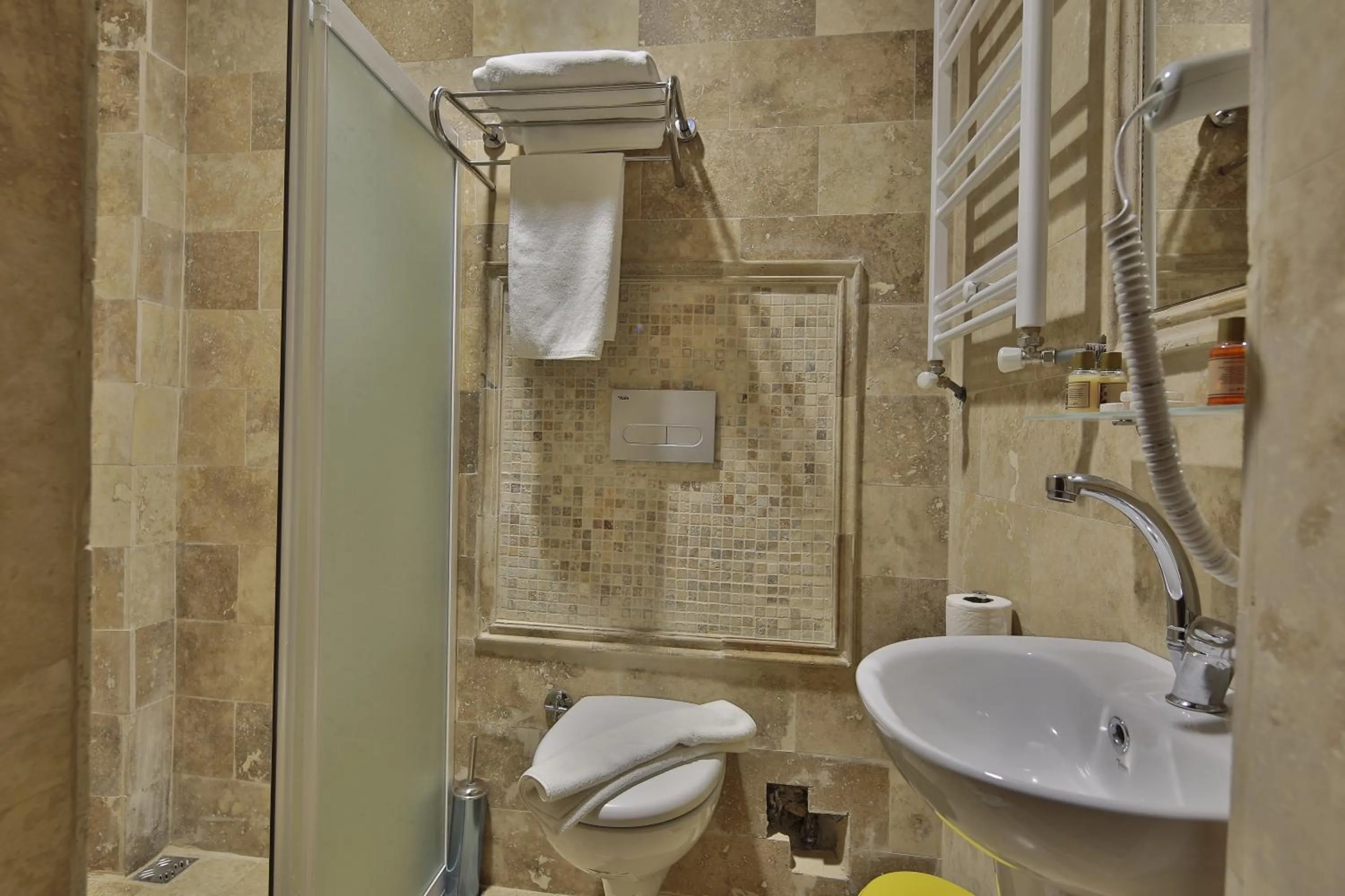 Bathroom in Relic House