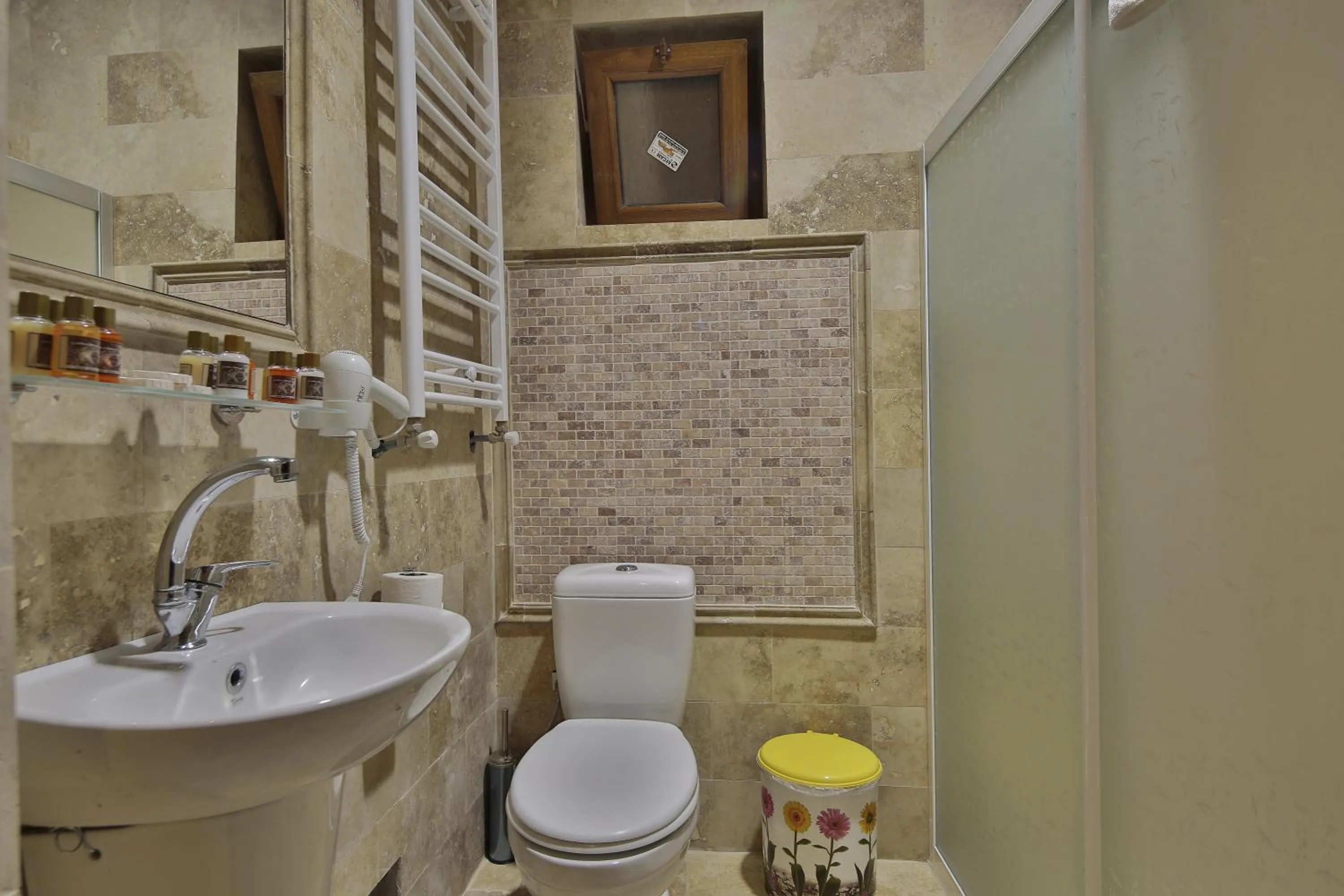 Bathroom in Relic House