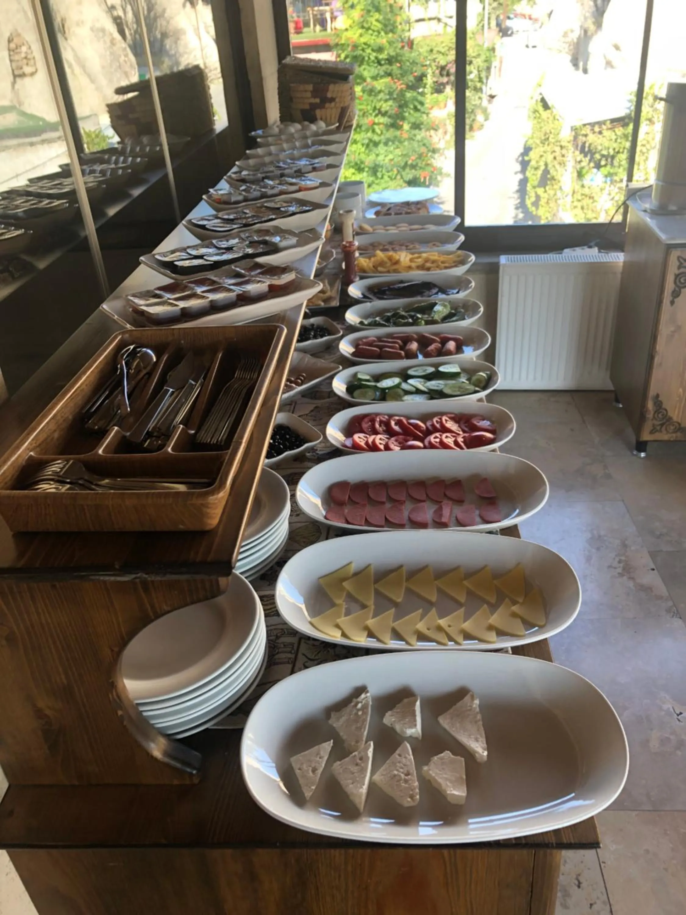 Buffet breakfast in Relic House