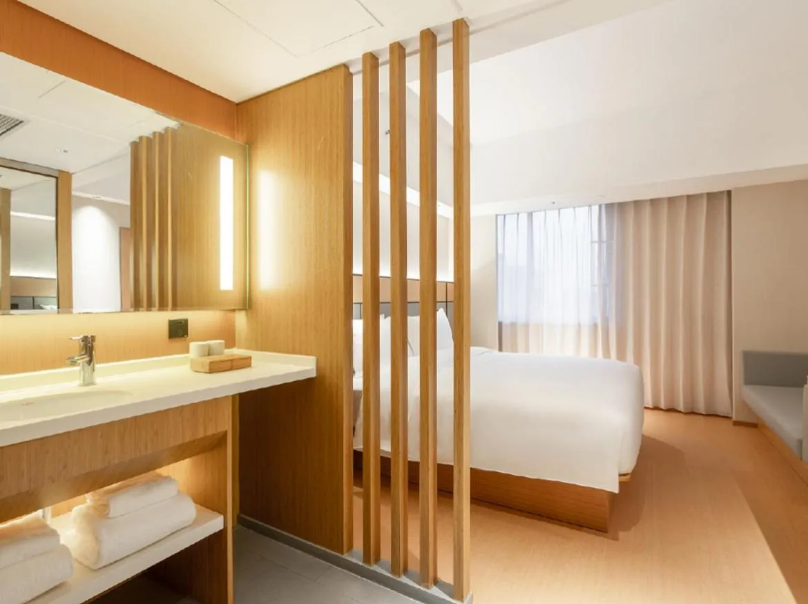 Ji Hotel Guangzhou Zhujiang New Town