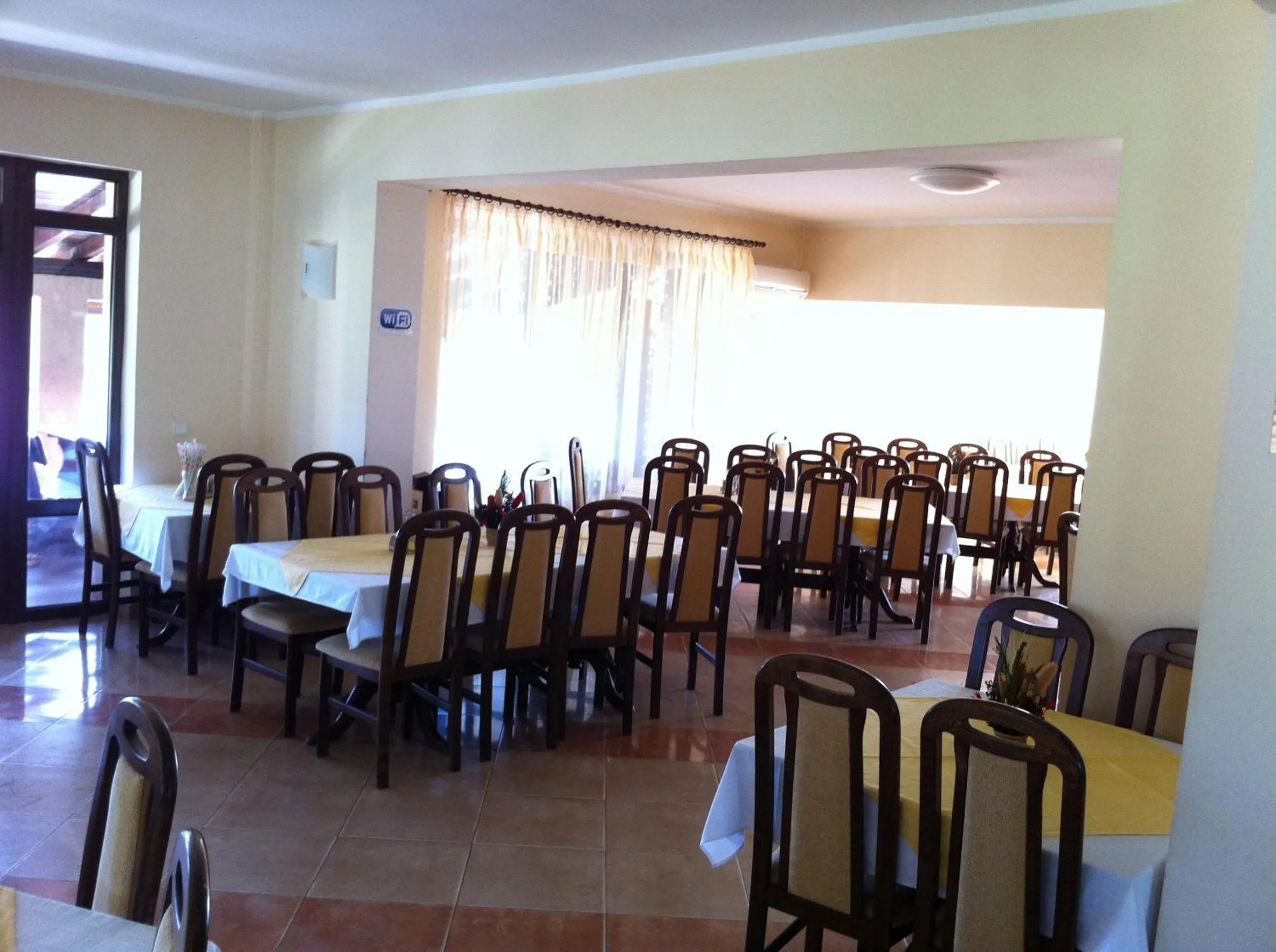 Coffee/tea facilities in JRB Hotel