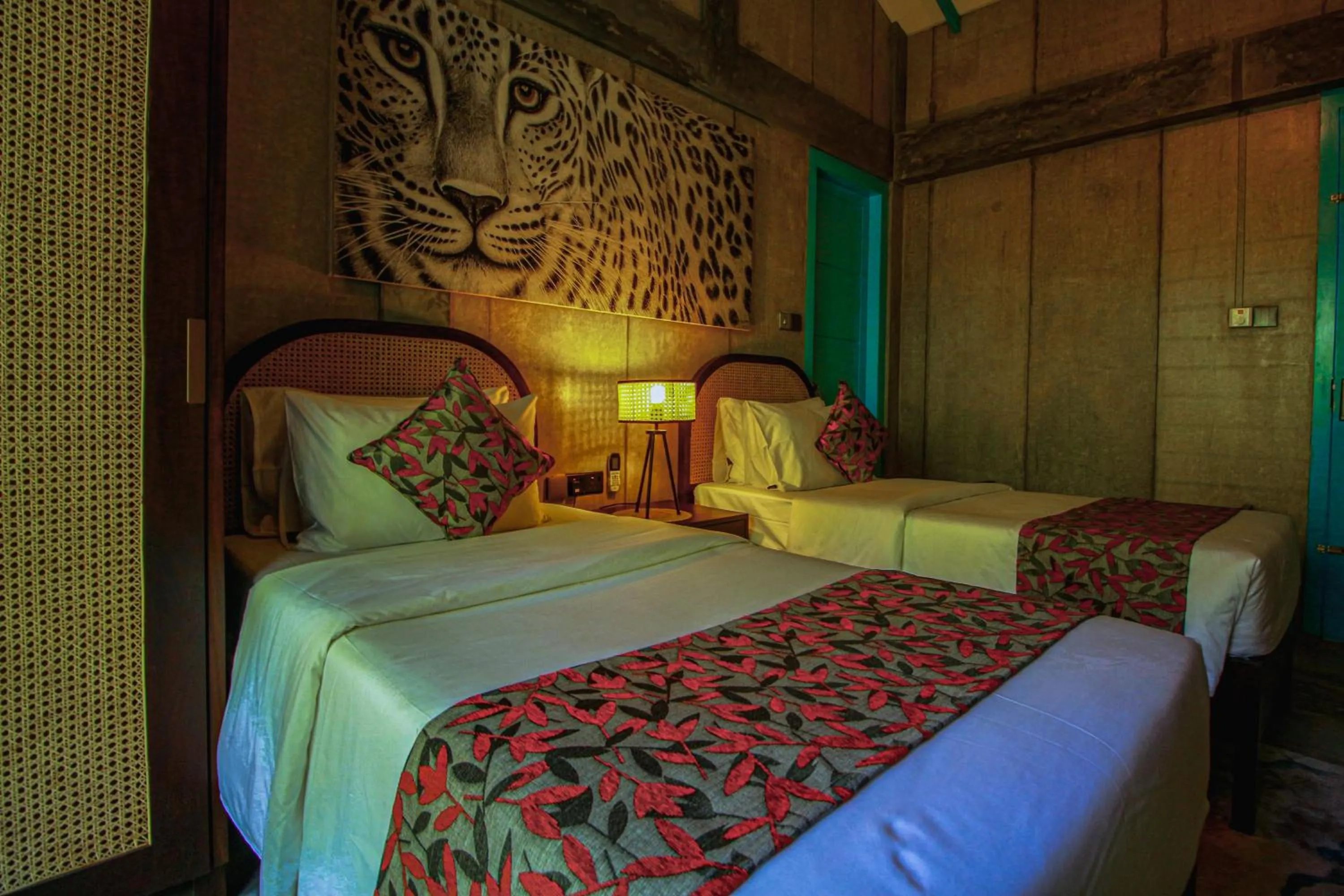 Bedroom, Bed in Villa Blue Monk - Thema Collection