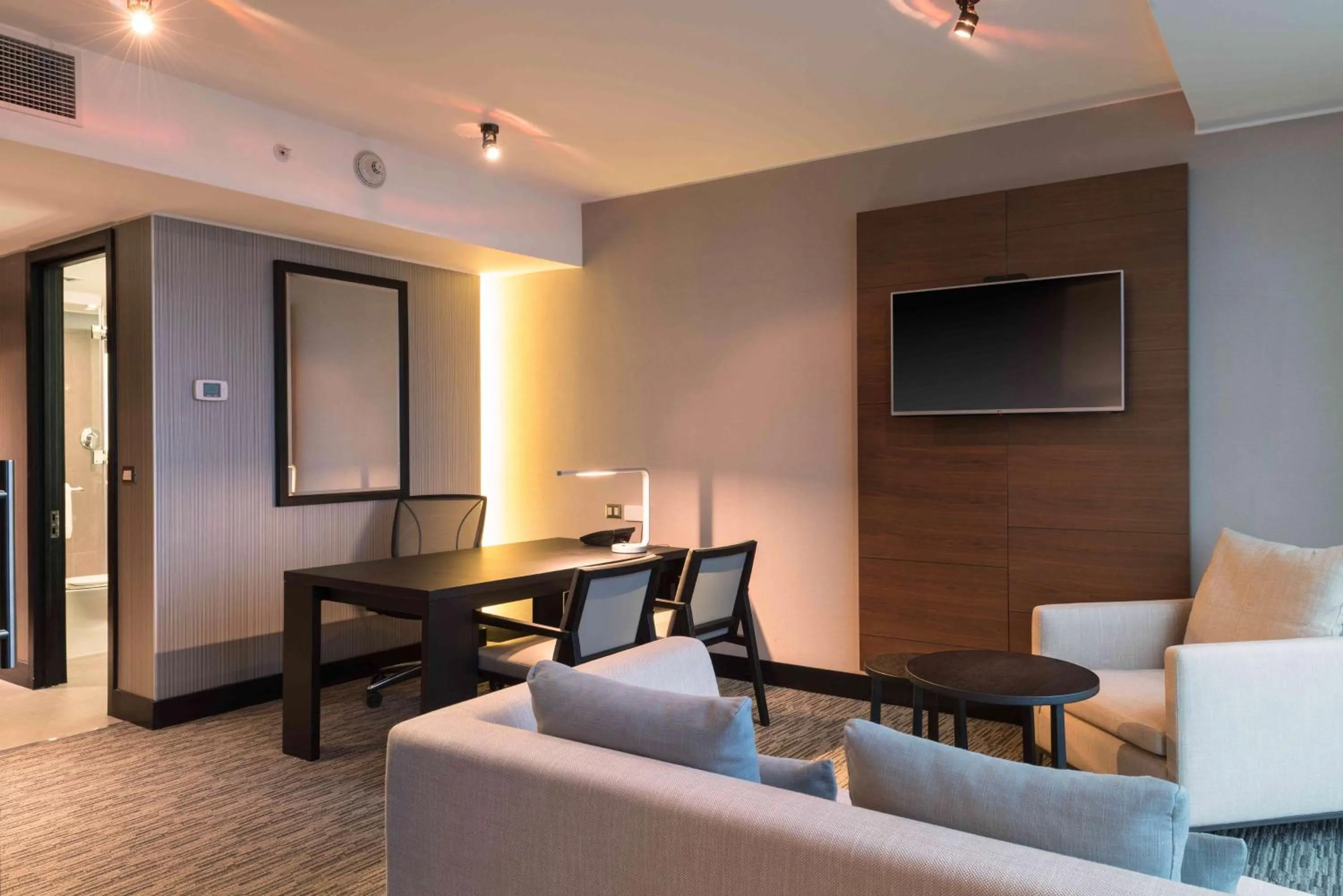 Living room in Hilton Garden Inn Iquique