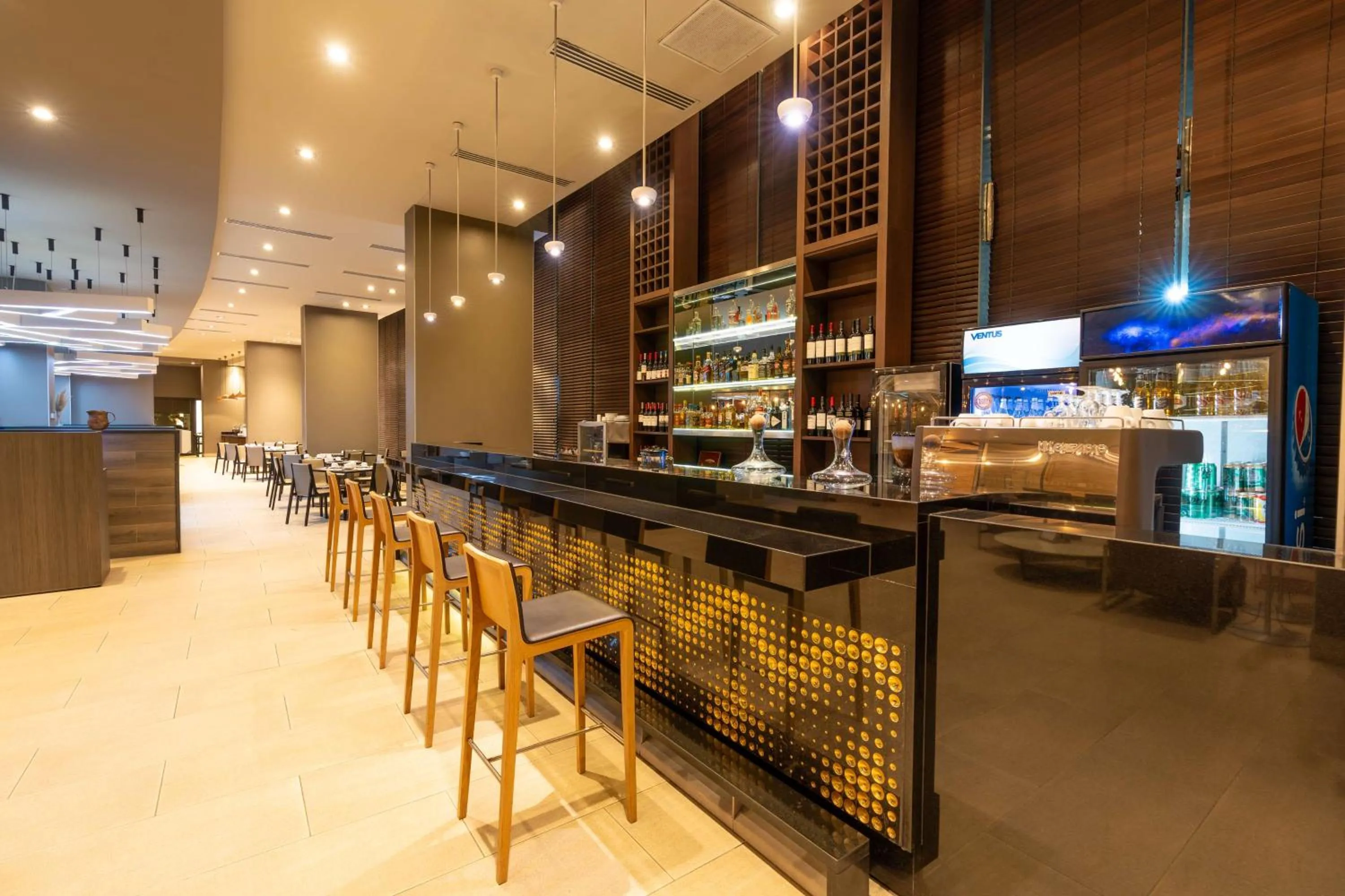 Restaurant/places to eat in Hilton Garden Inn Iquique