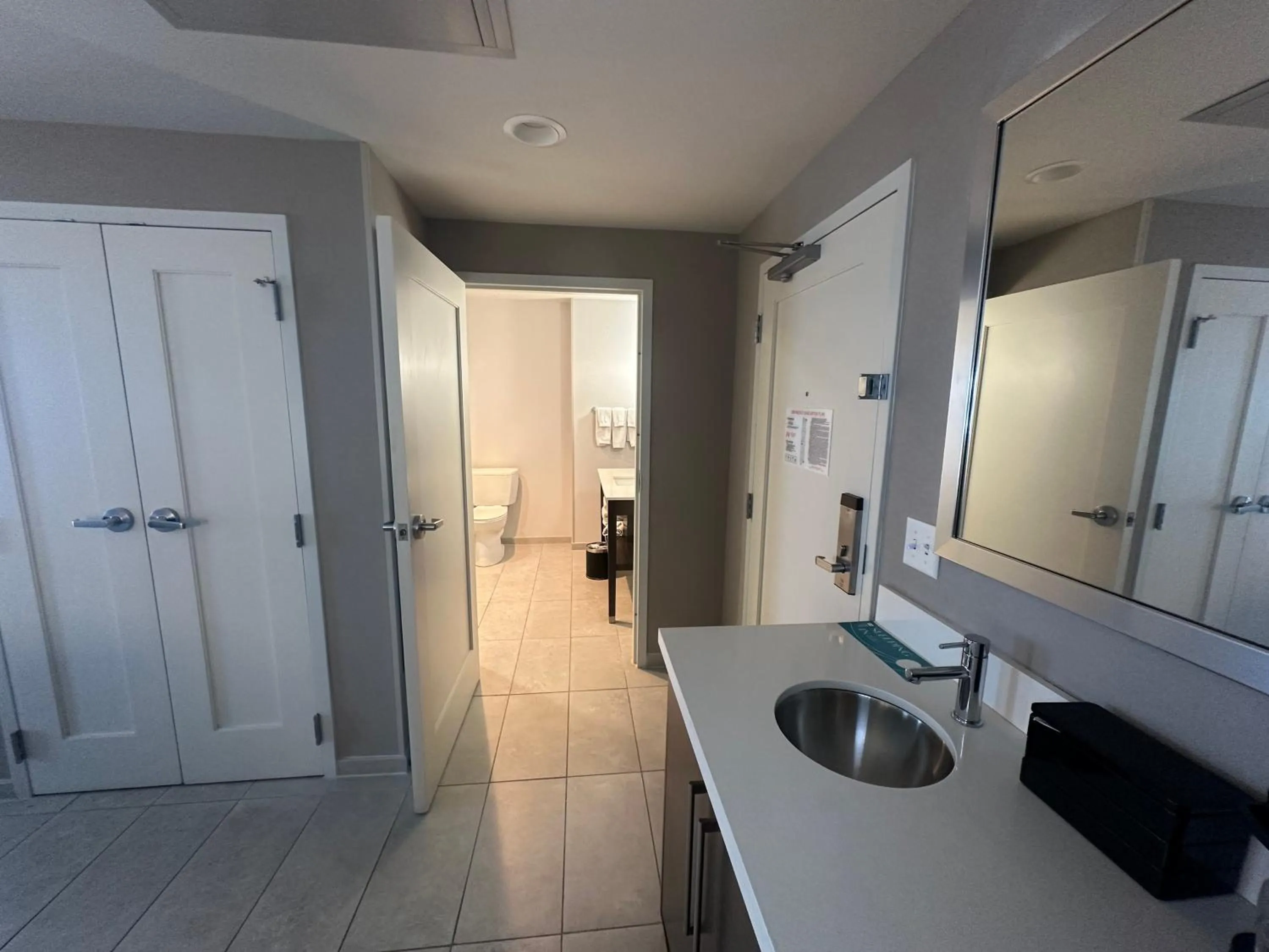 Embassy Suites by Hilton Kansas City Olathe