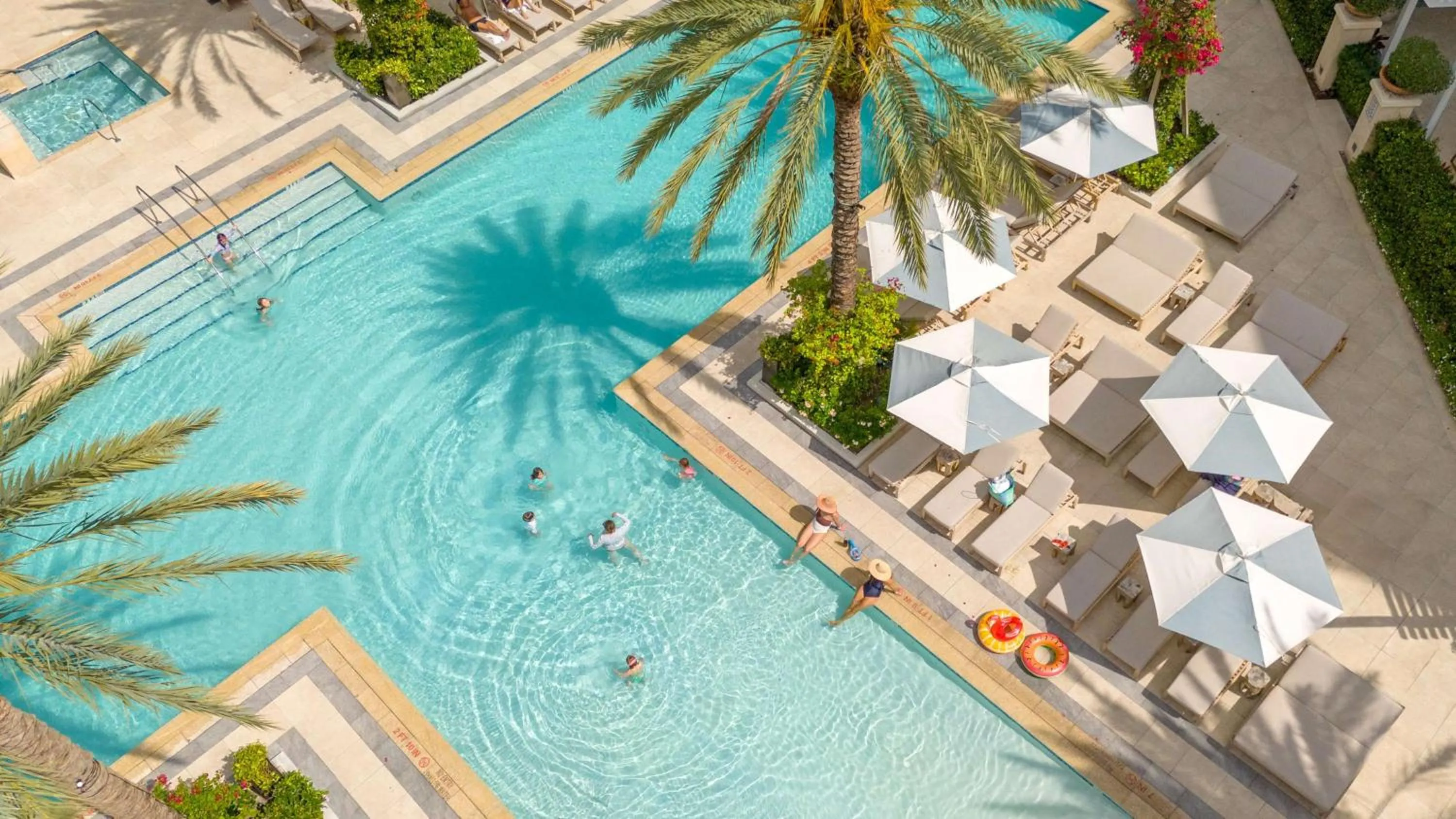 Pool view in Hilton West Palm Beach
