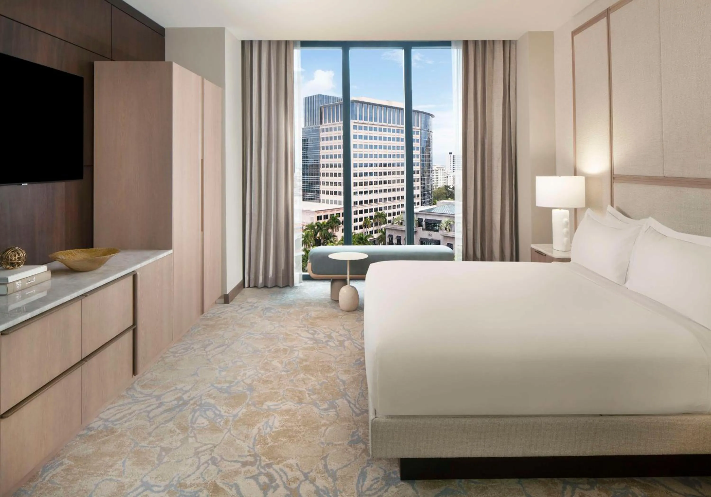 Bed in Hilton West Palm Beach