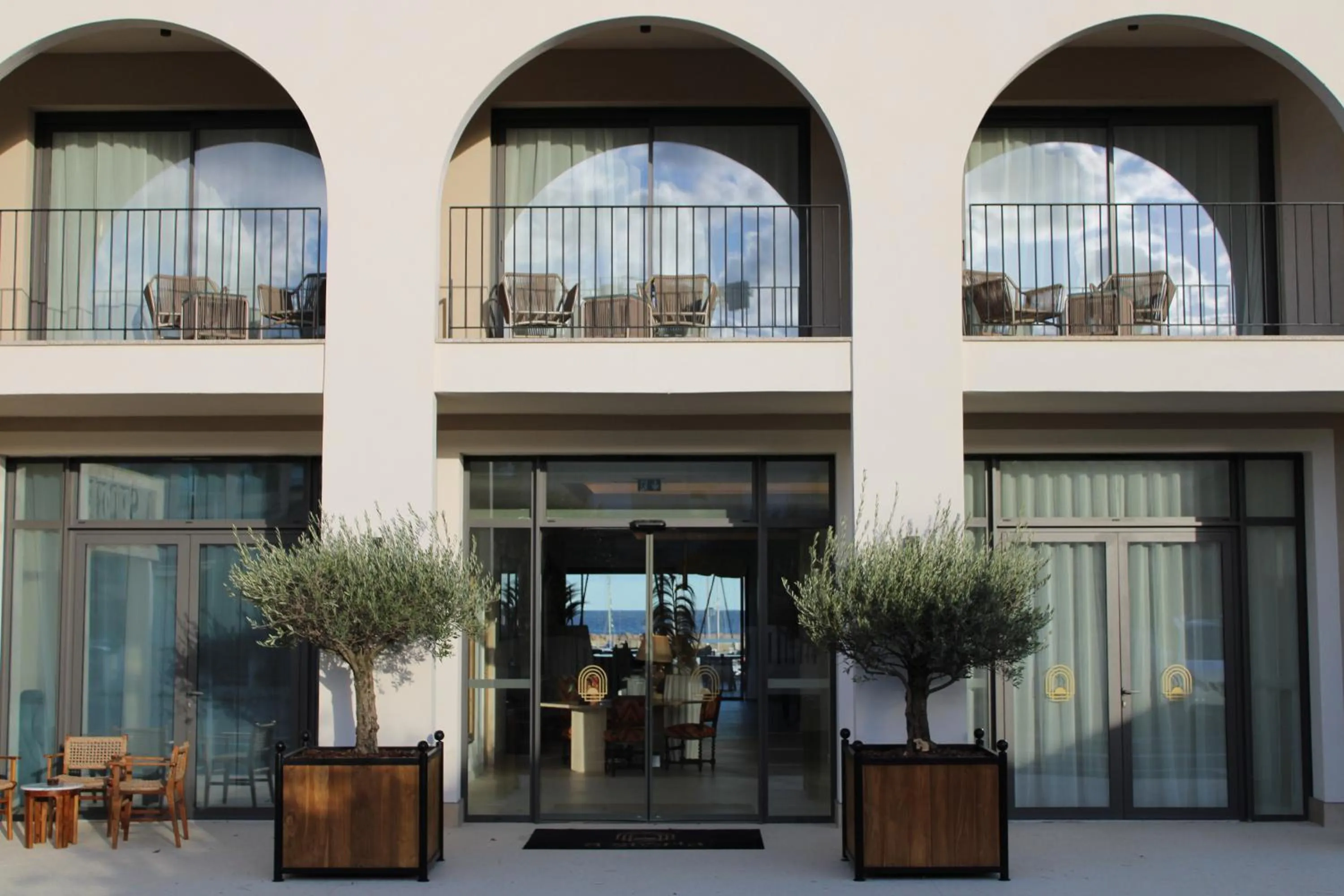 Facade/entrance in Hôtel & Spa Best Western Premier A Storia Solenzara