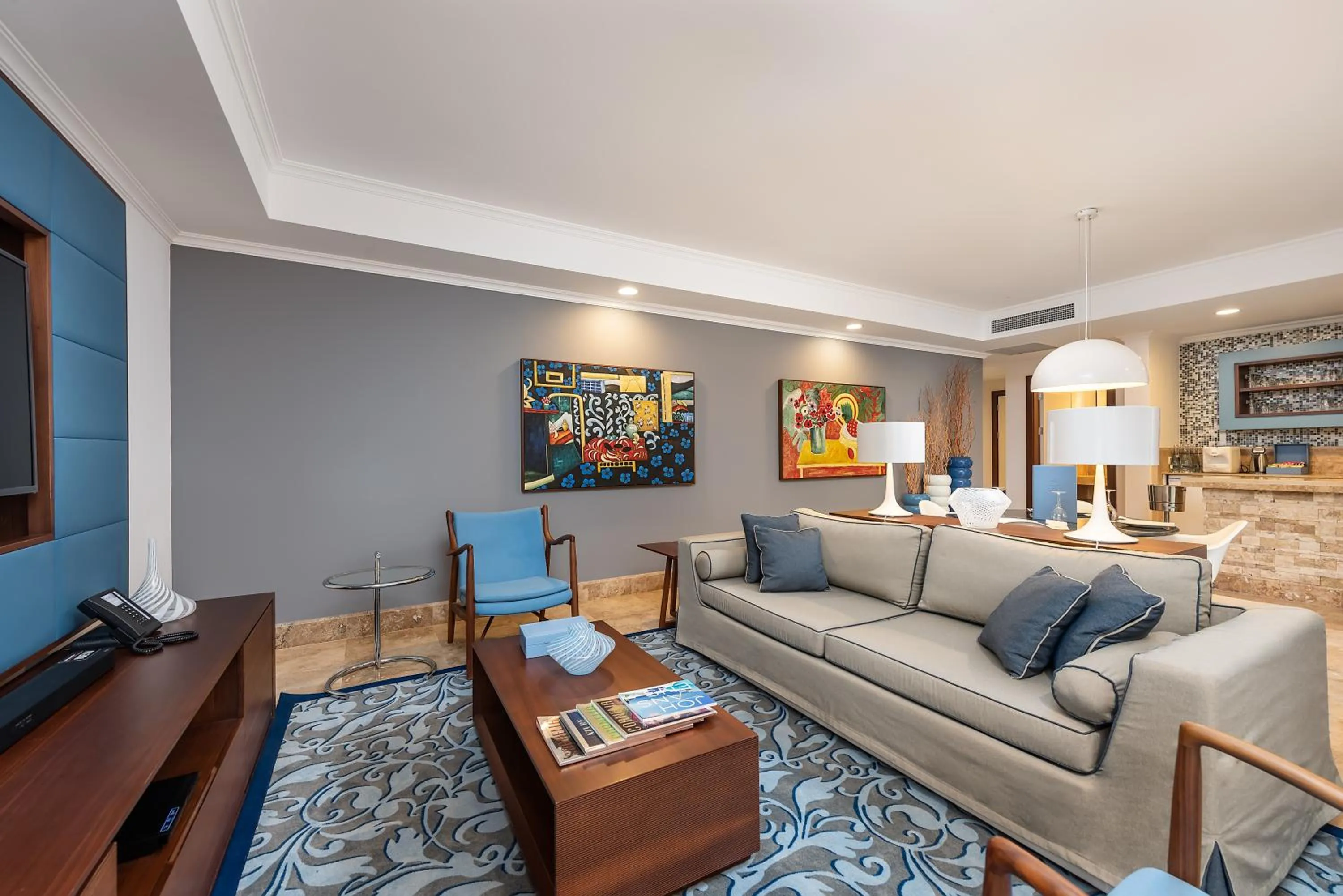 Living room in Cornelia Diamond Golf Resort & Spa