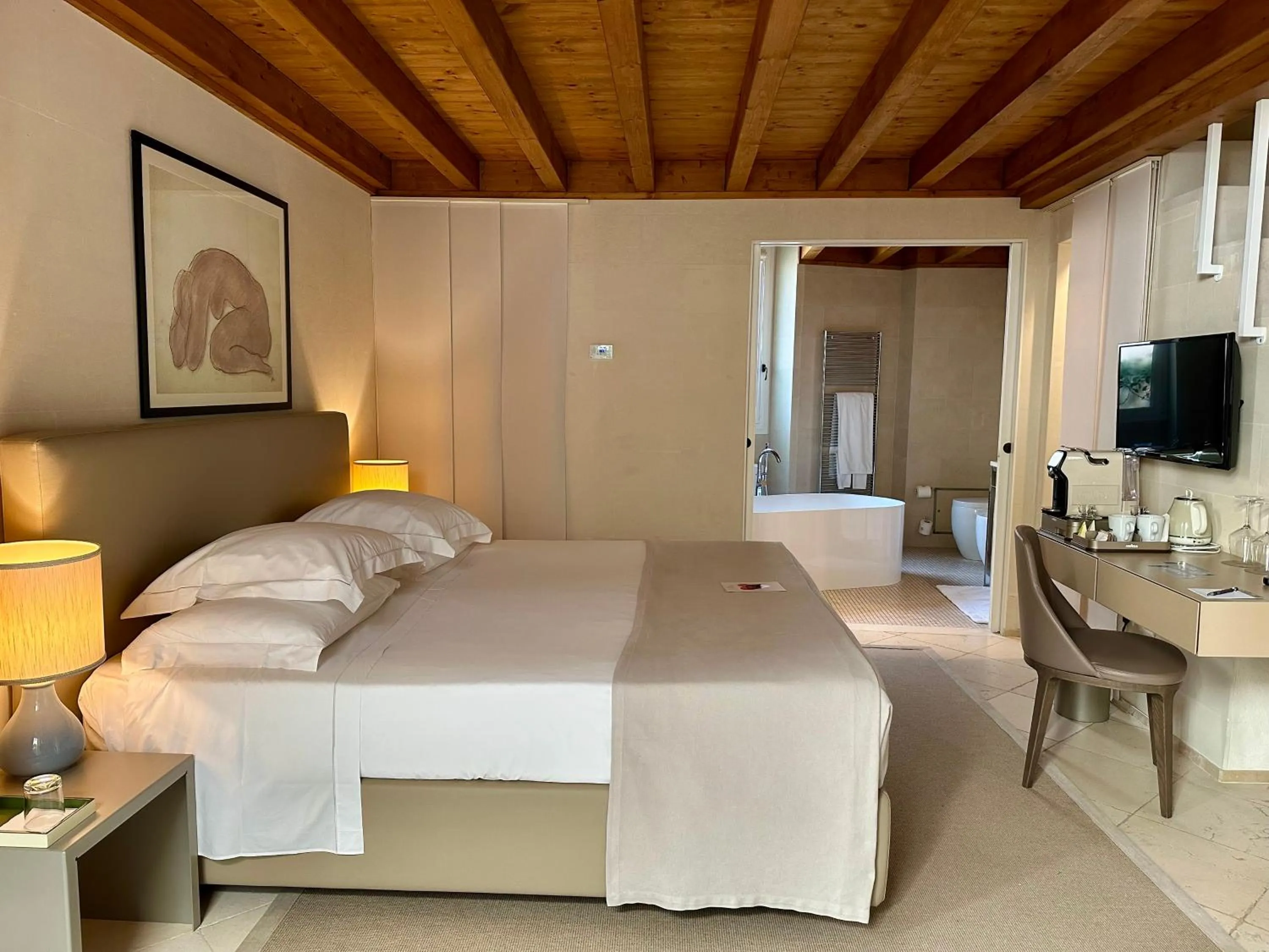 Bedroom, Bed in La Fiermontina Luxury Home Hotel