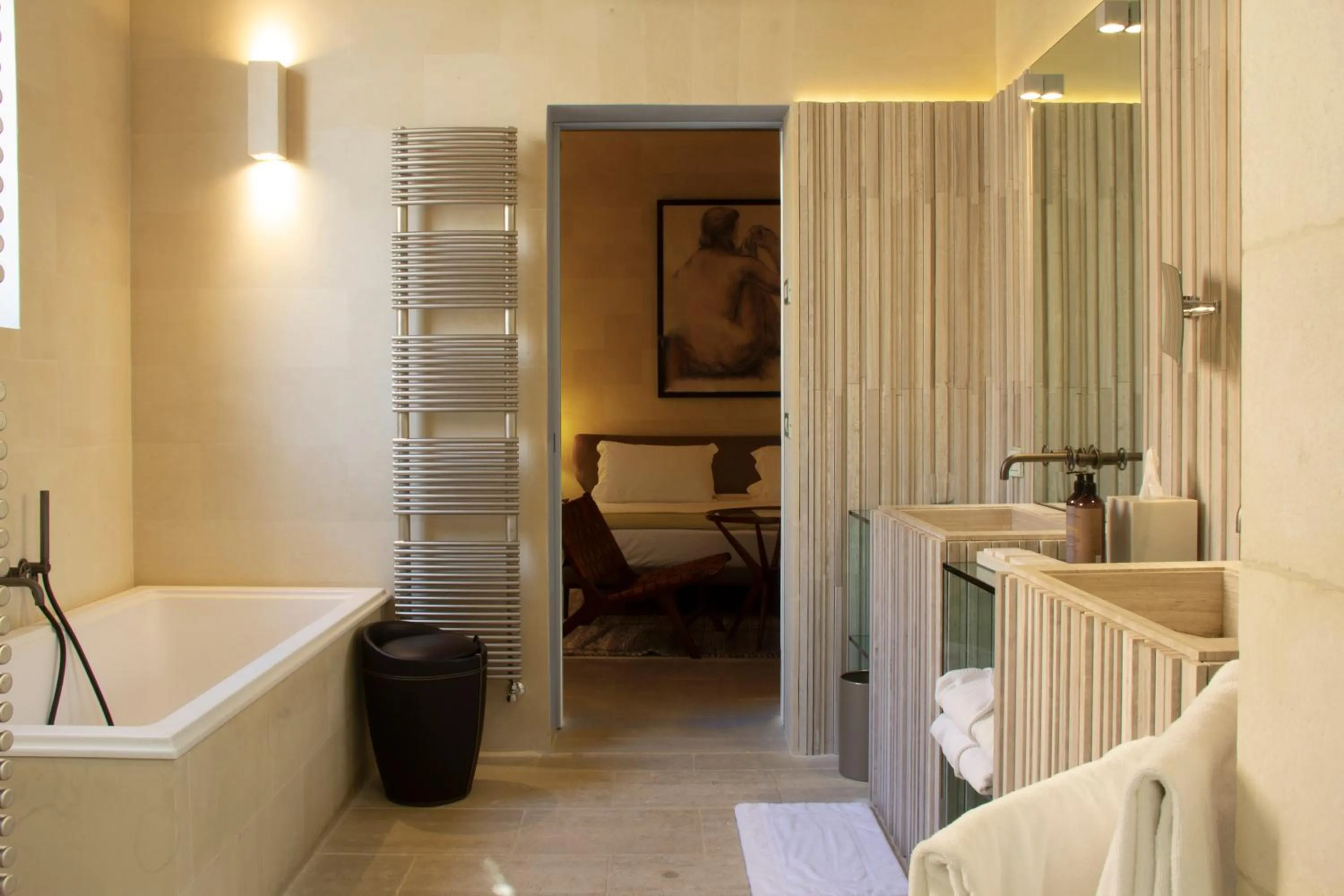 Bed in La Fiermontina Luxury Home Hotel