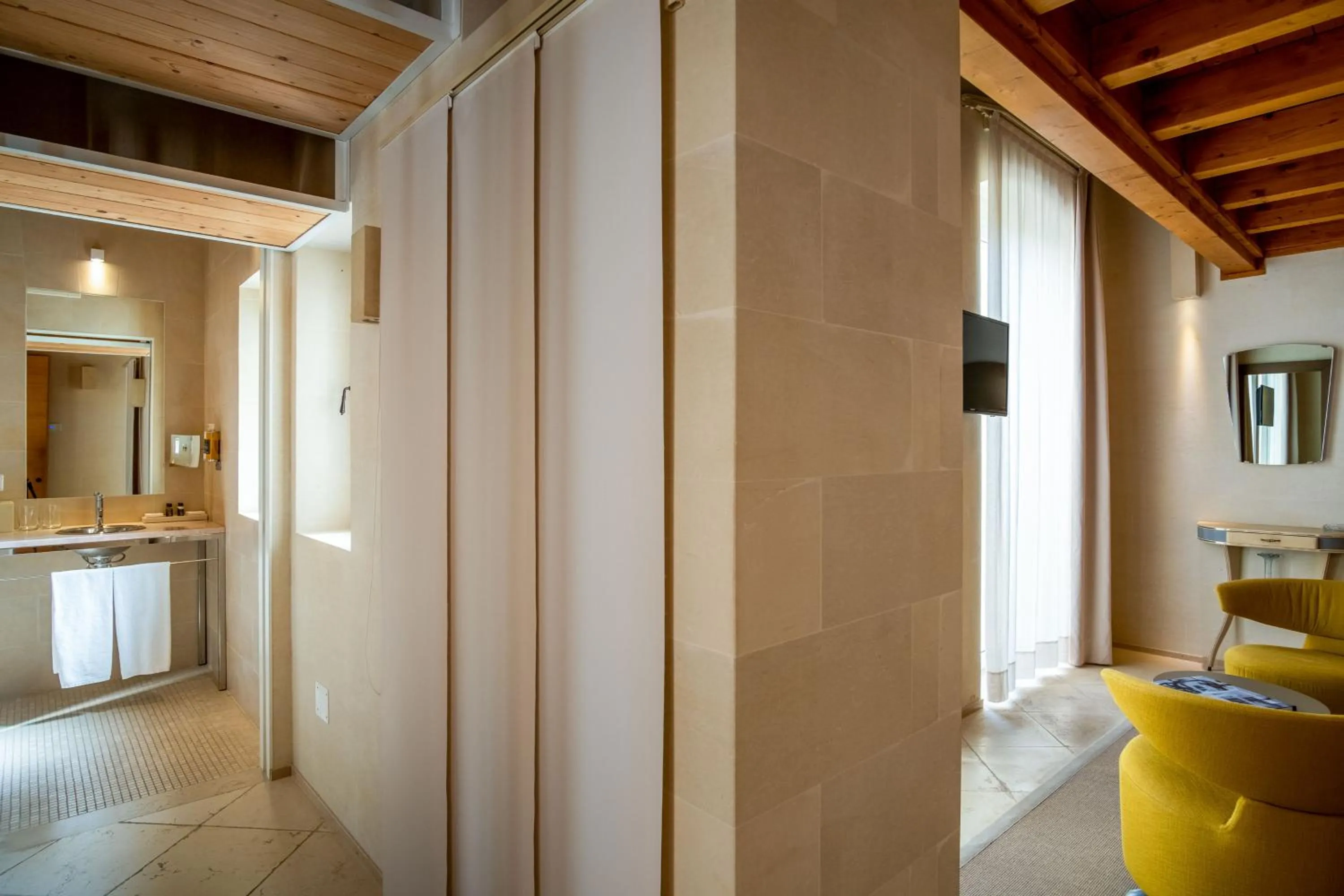 La Fiermontina Luxury Home Hotel