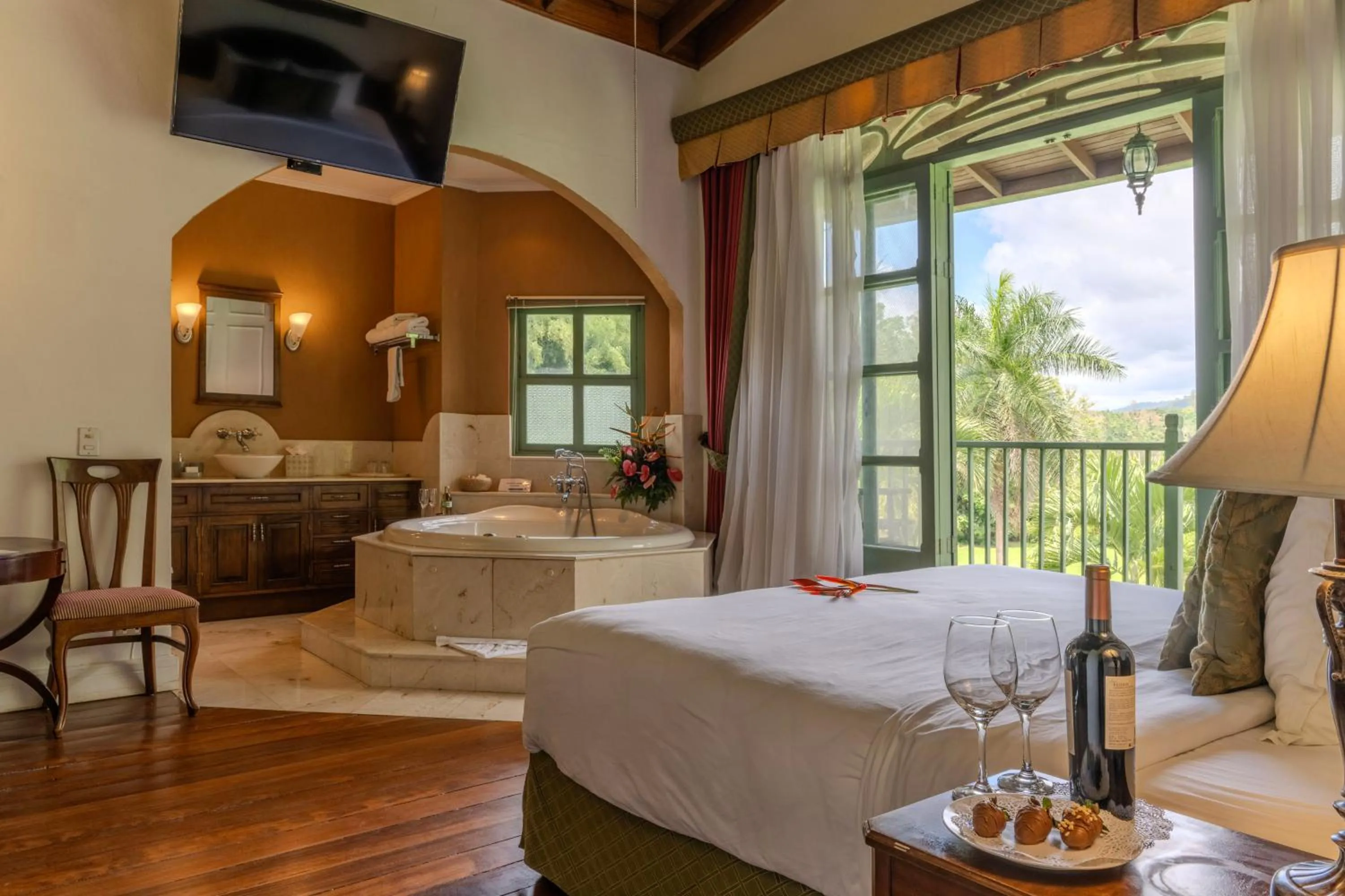 Photo of the whole room, Bed in Hotel Casa Turire