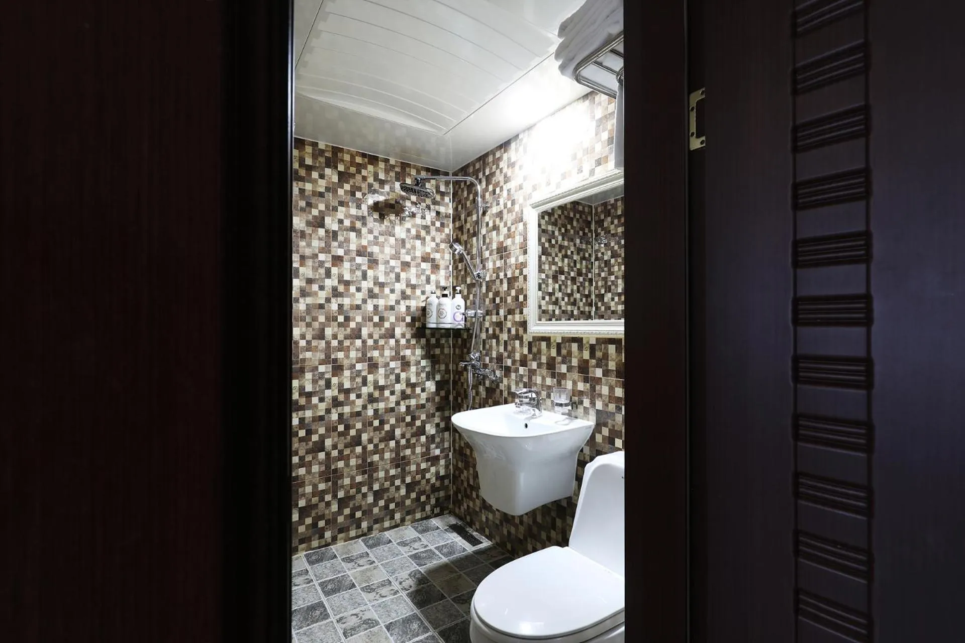 Intercity Seoul Hotel