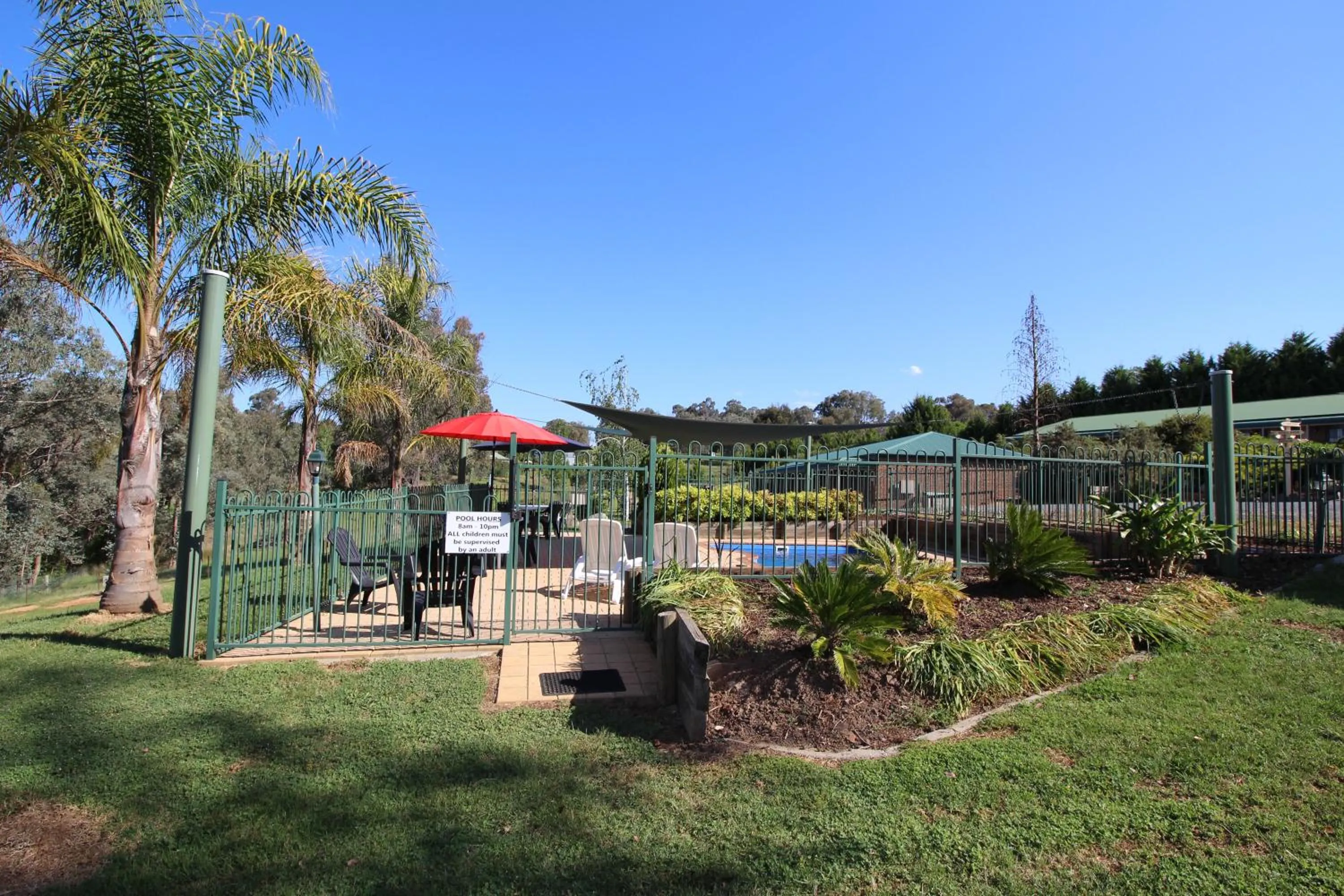 Other in Motel Views Yackandandah