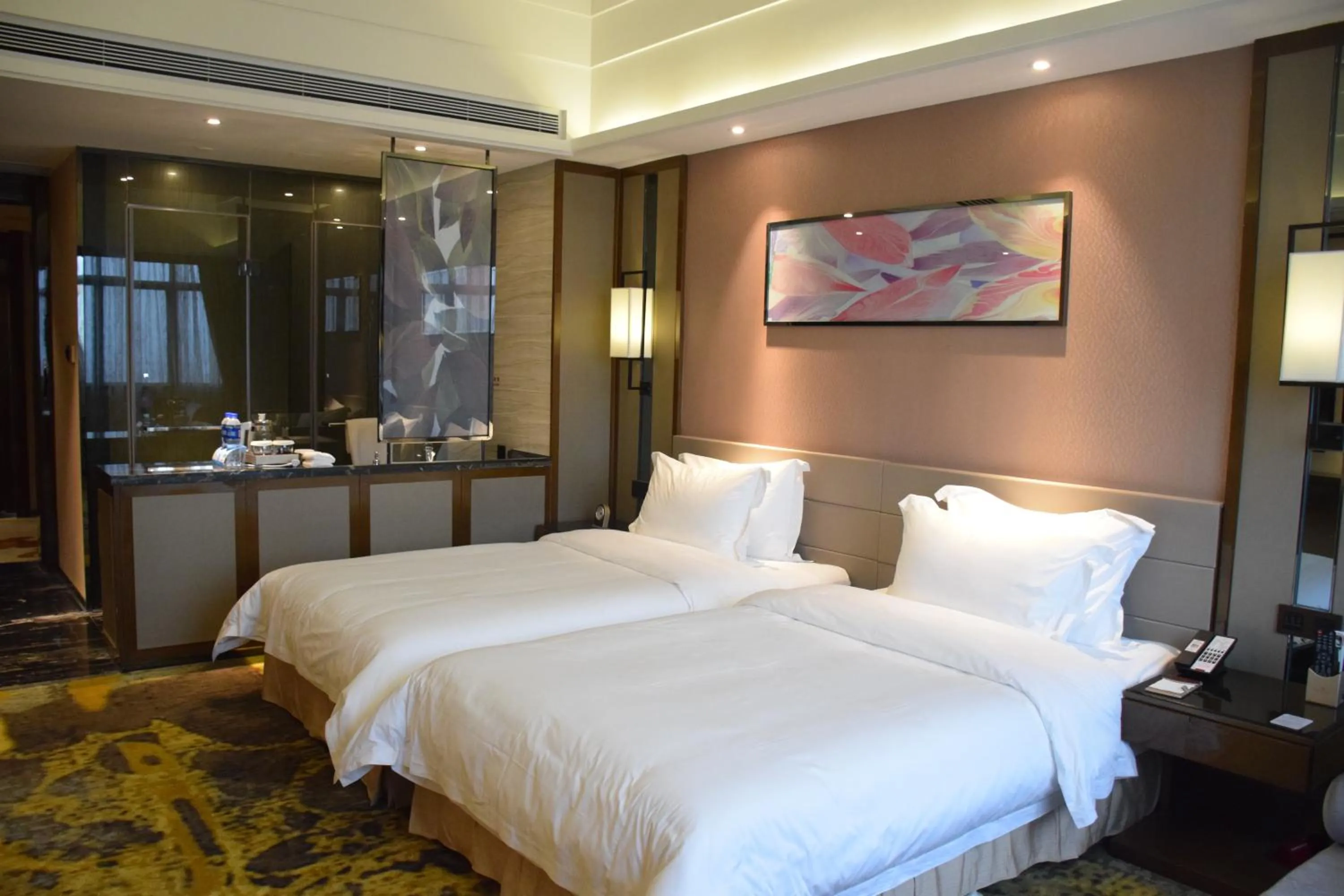 Bedroom, Bed in Ramada Foshan Hotel
