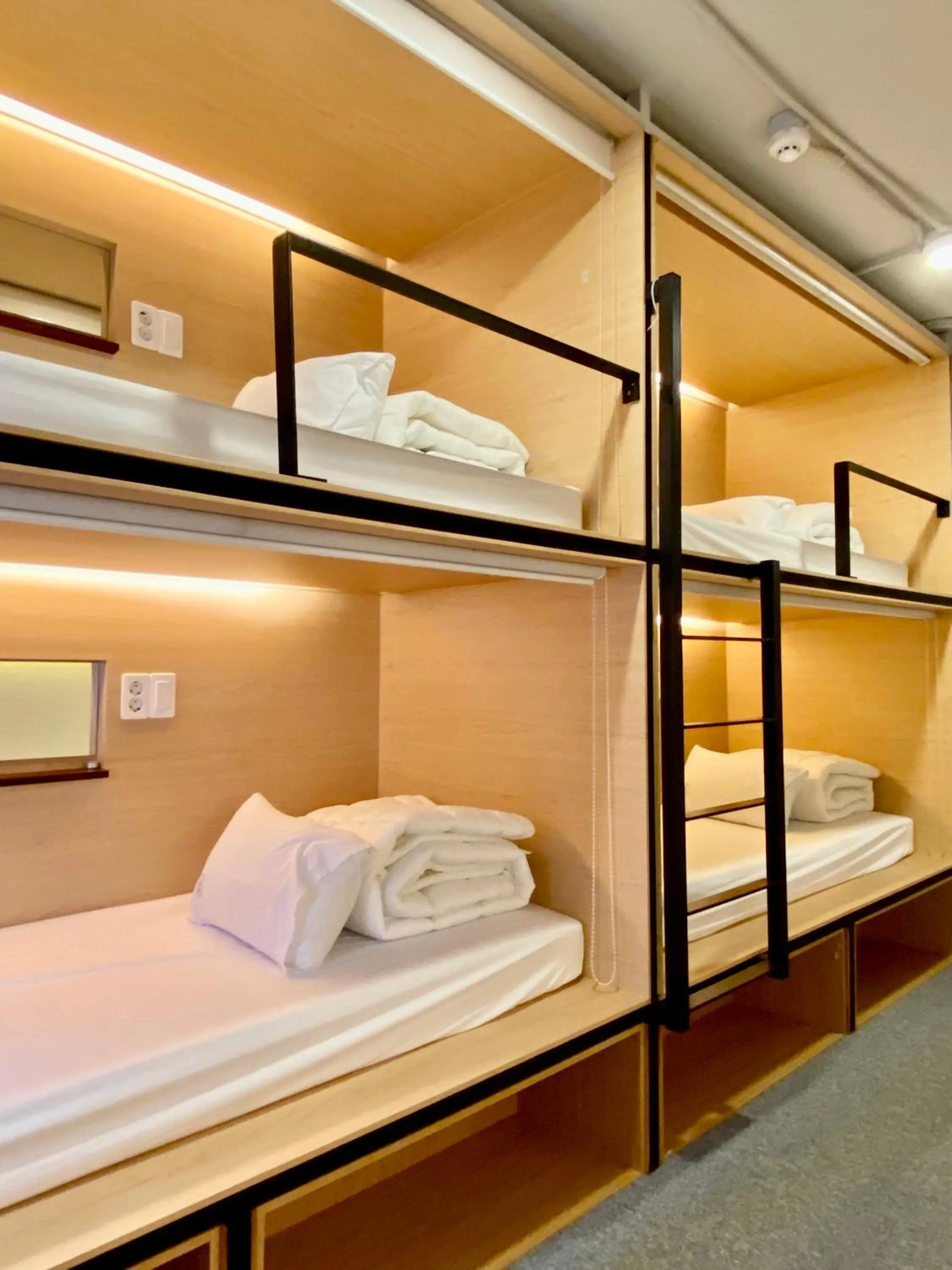 Bed in Elephant Hostel Nampo