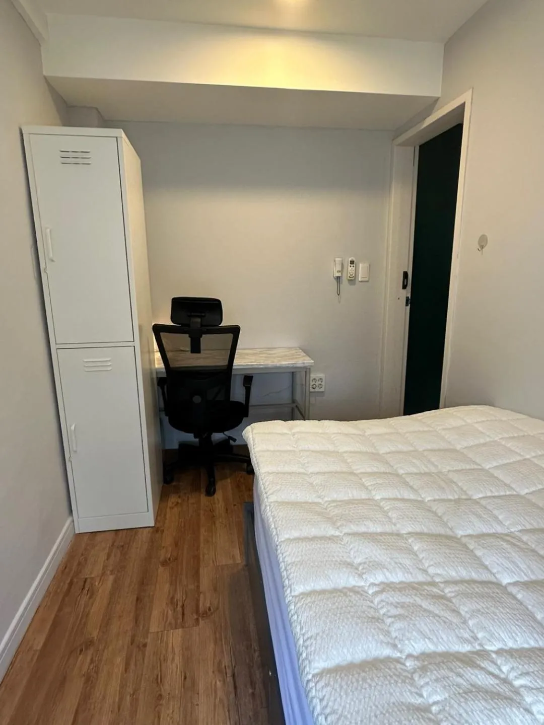 Bed in Elephant Hostel Nampo