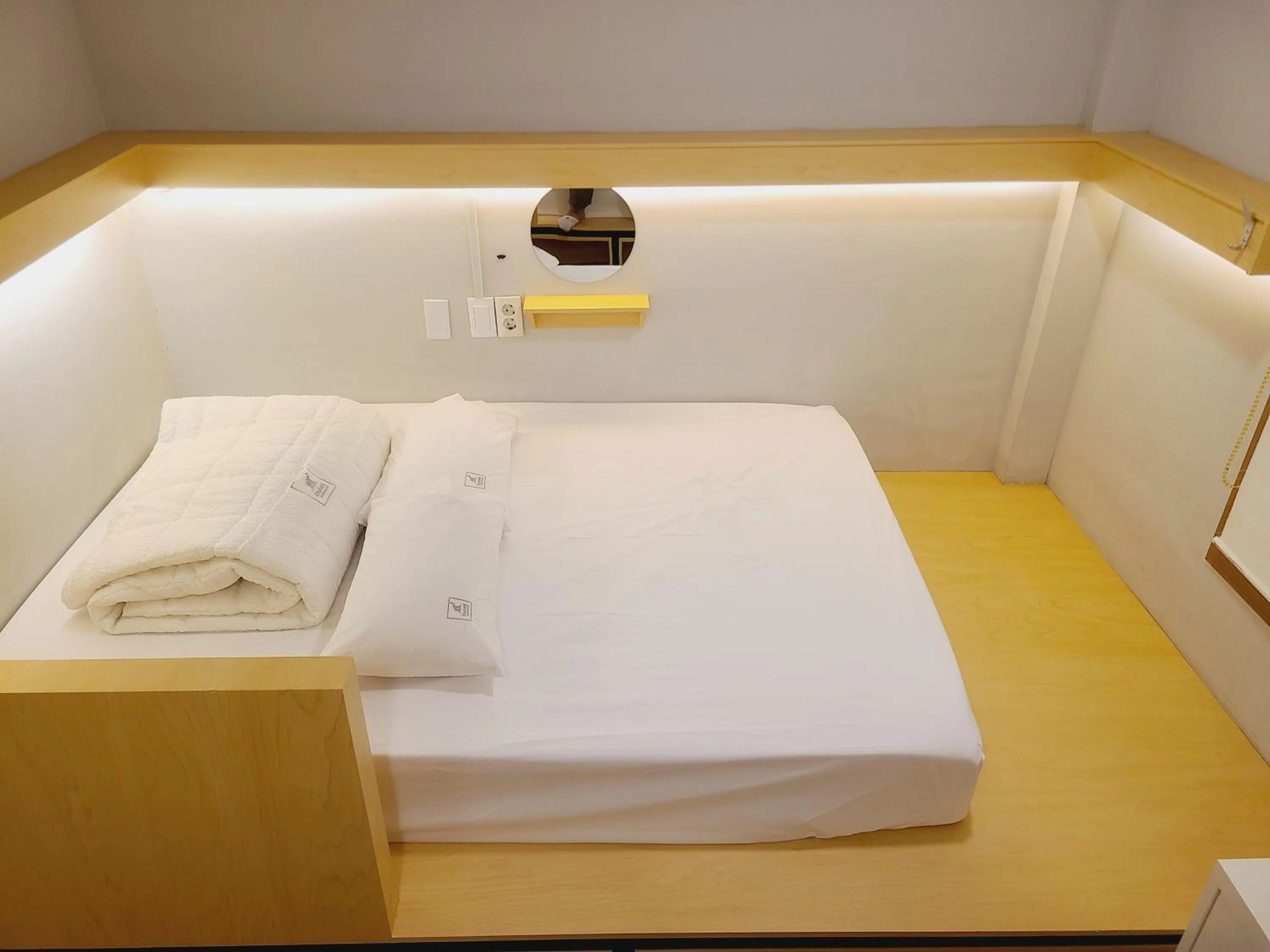 Bed in Elephant Hostel Nampo