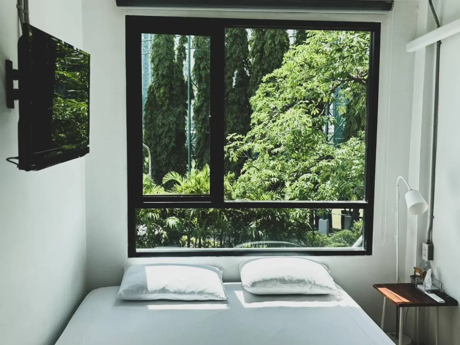 Deluxe King Room in HOLY SHEET Hostel Deluxe King Room in HOLY SHEET Hostel