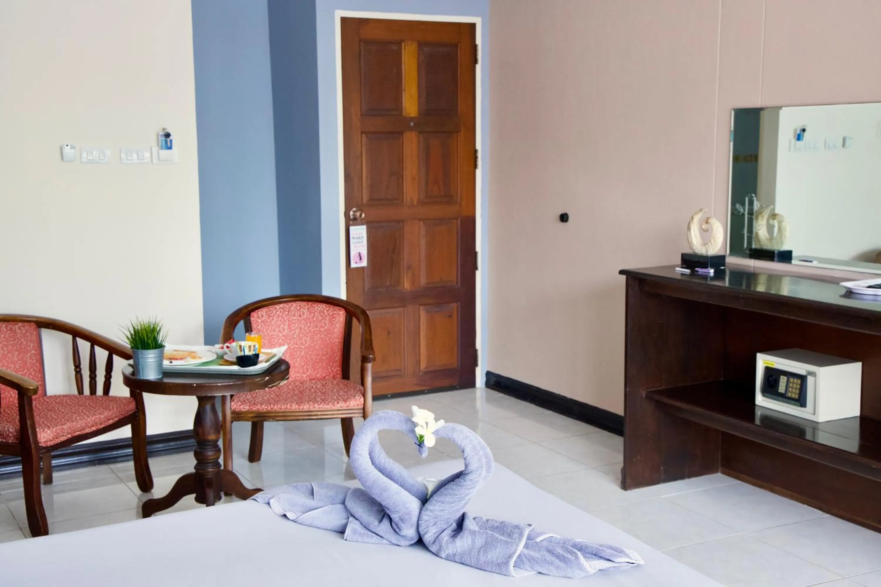 Bedroom, Bed in GOLDEN GUESTHOUSE by The Beach Cha Am