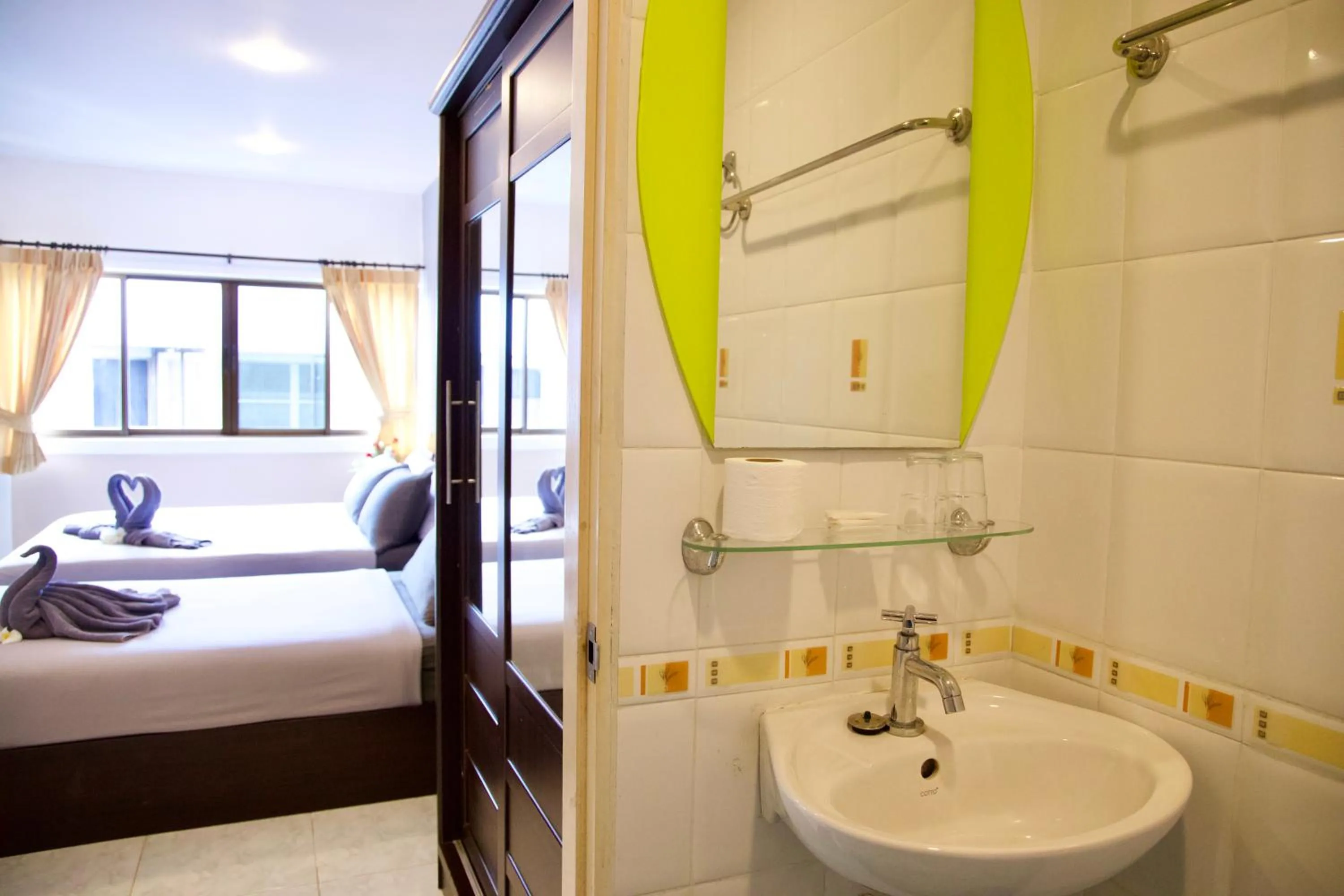 Bathroom, Bed in GOLDEN GUESTHOUSE by The Beach Cha Am
