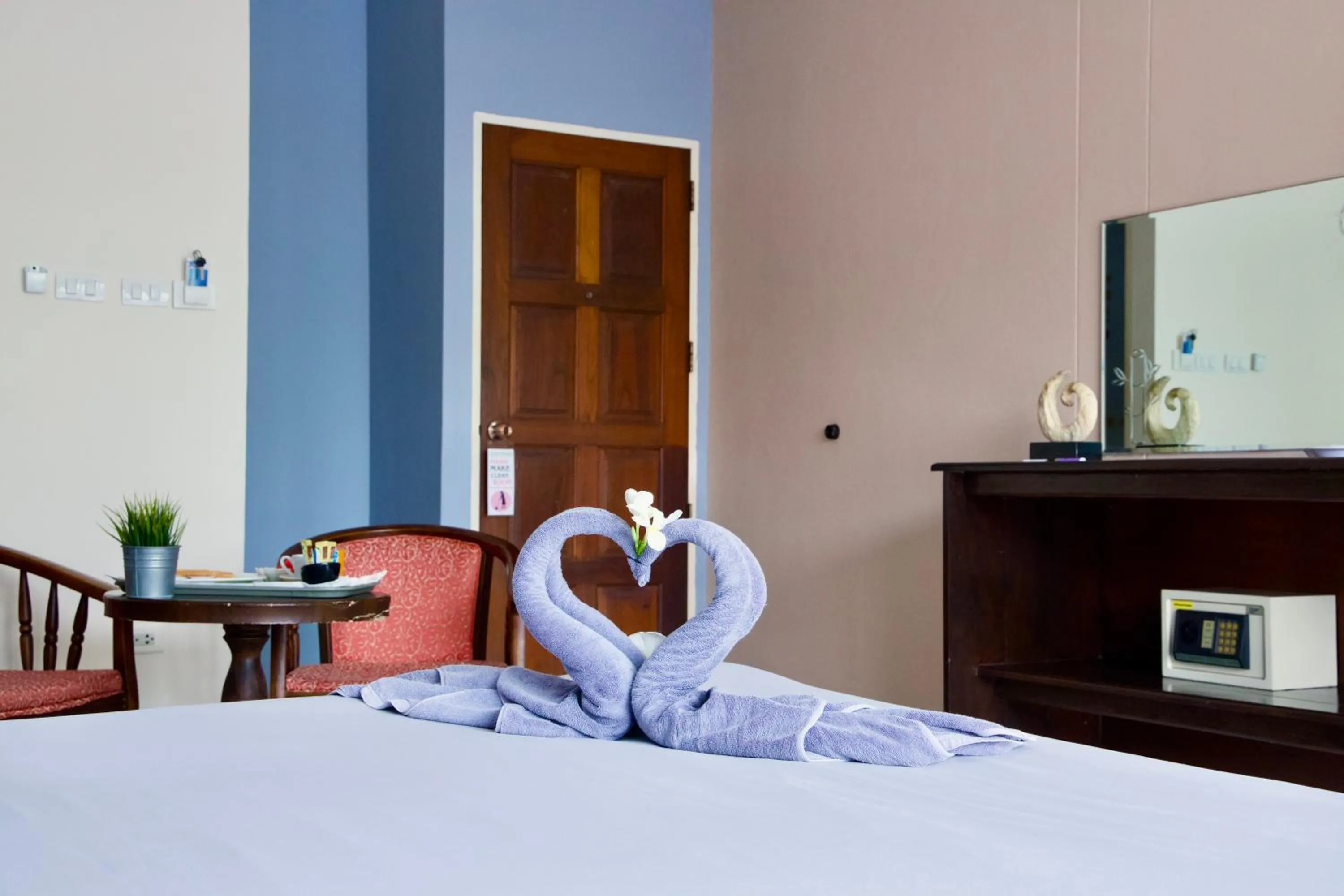 Bedroom, Bed in GOLDEN GUESTHOUSE by The Beach Cha Am