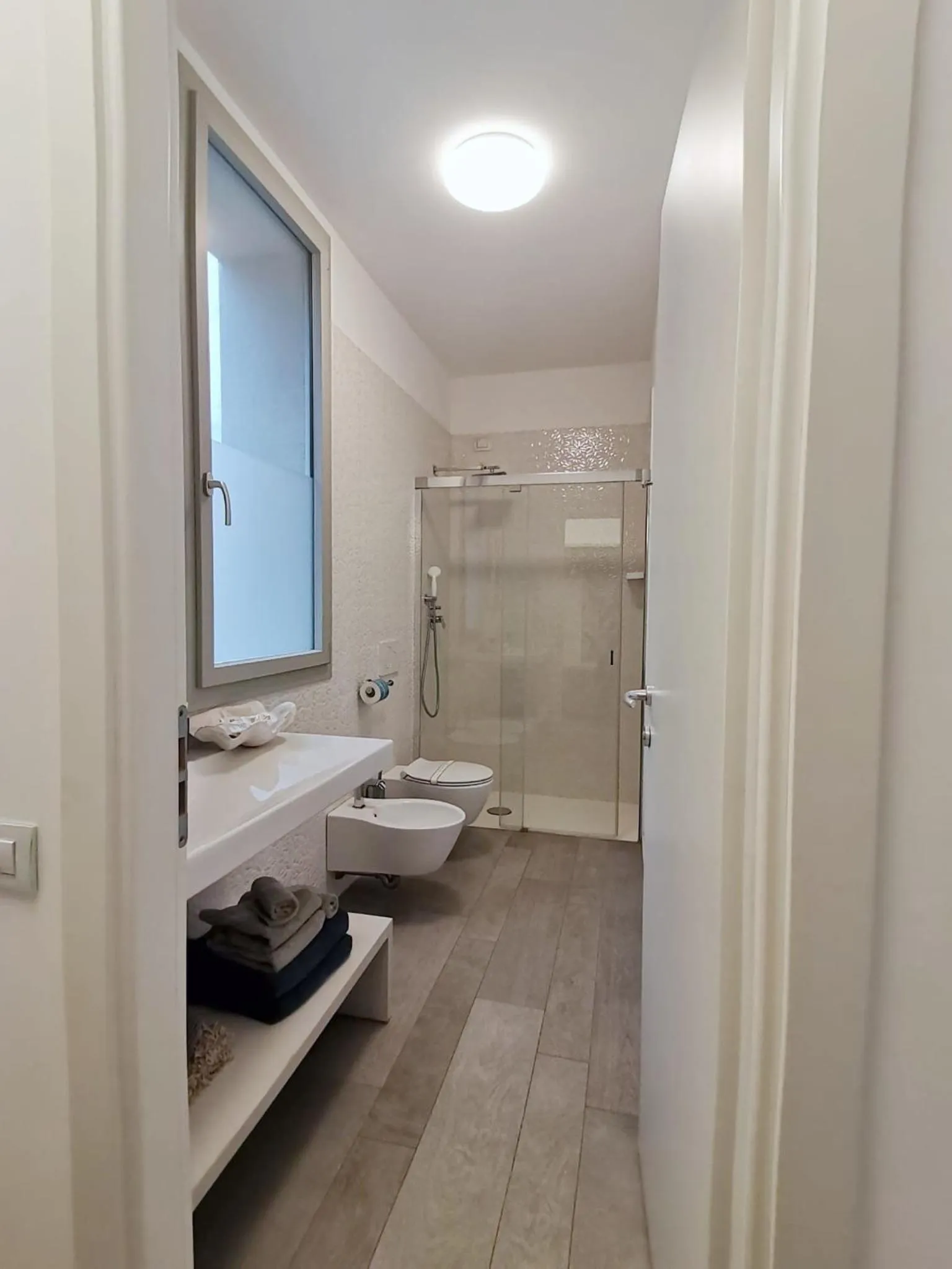 Bathroom in Hotel Madalù