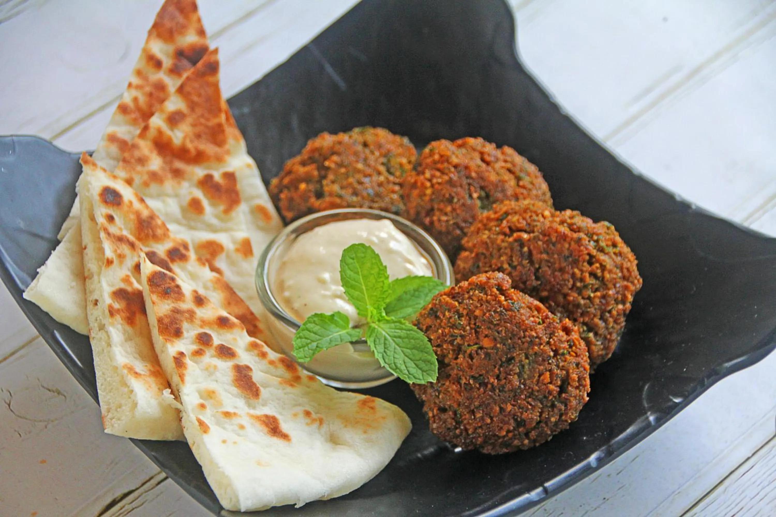 Restaurant/places to eat in Villa Maya