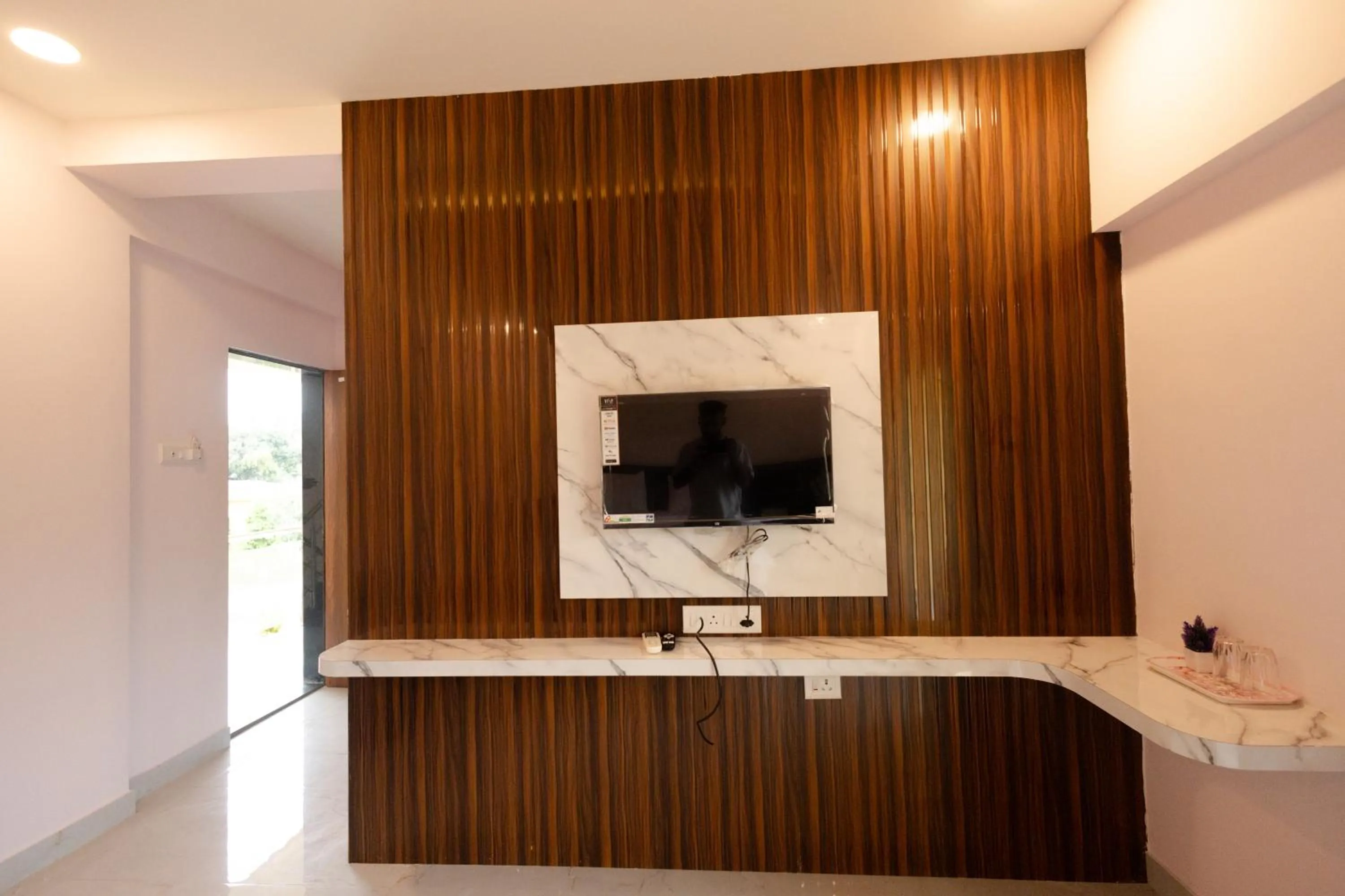 TV and multimedia in Shreem Resort