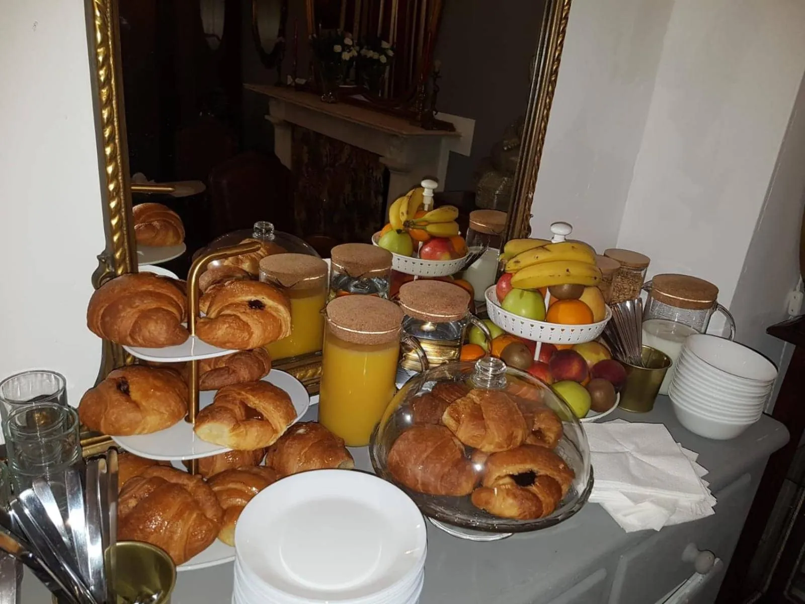 Italian breakfast in Il Villino