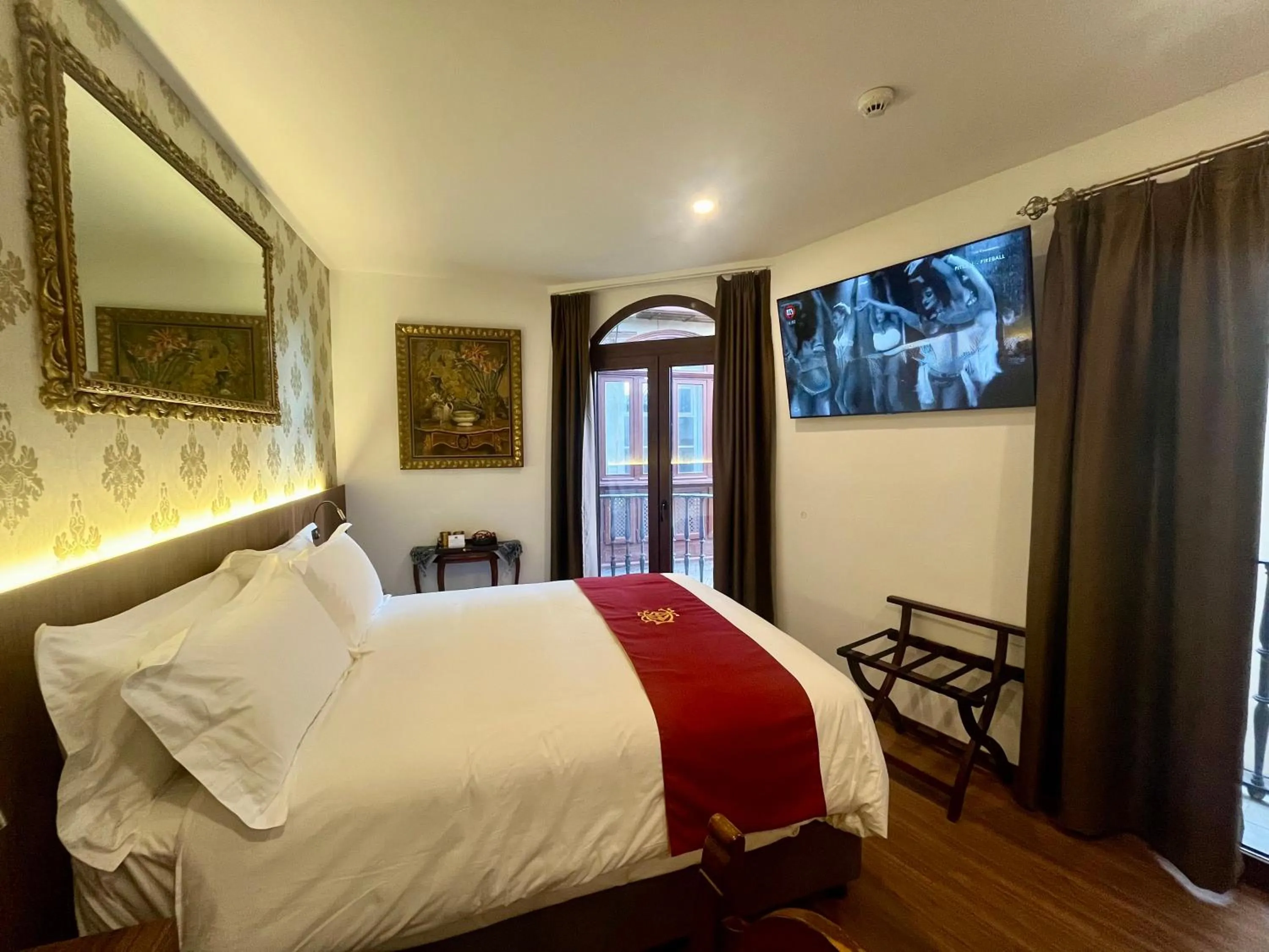 Photo of the whole room, Bed in Hotel Boutique Casón De Los López