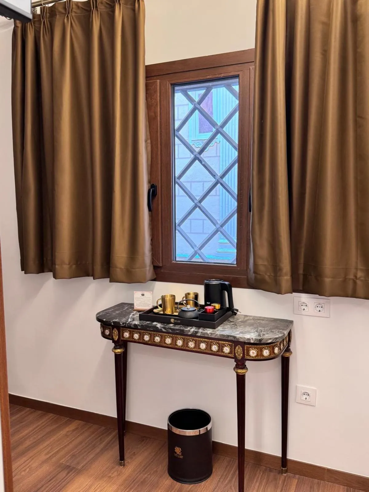 Bedroom in Hotel Boutique Casón De Los López