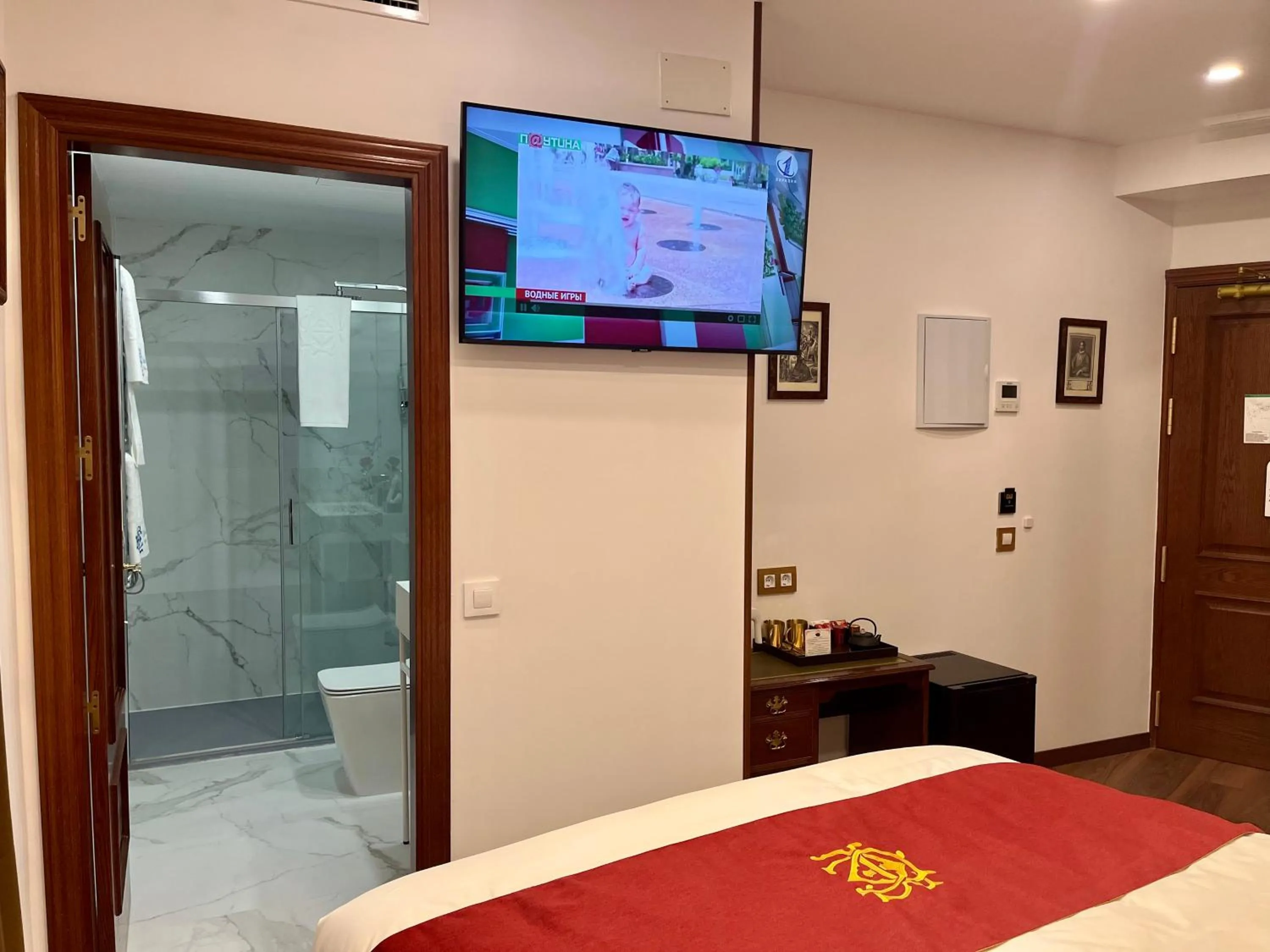 TV and multimedia, Bed in Hotel Boutique Casón De Los López