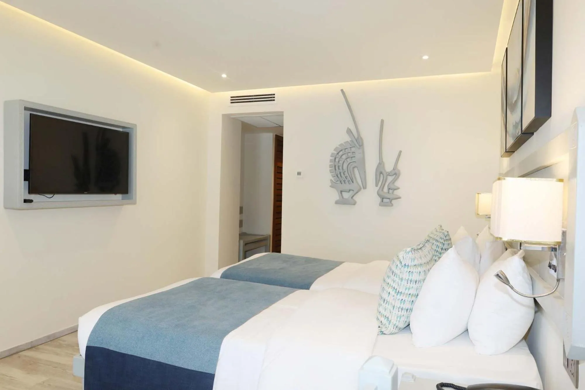 Bedroom, Bed in Baobab Beach Resort & Spa