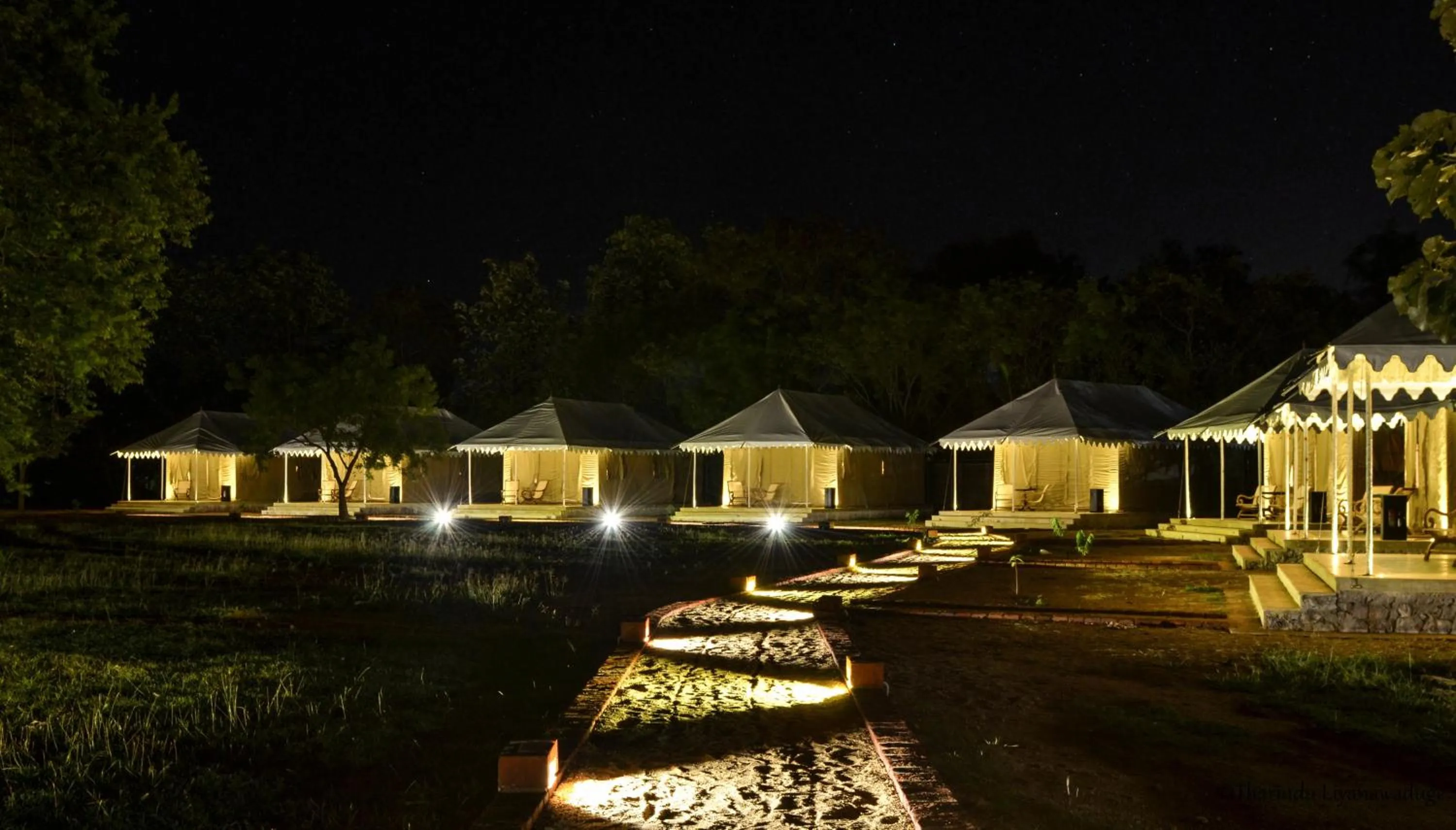 Night in Rangiri Dambulla Resort