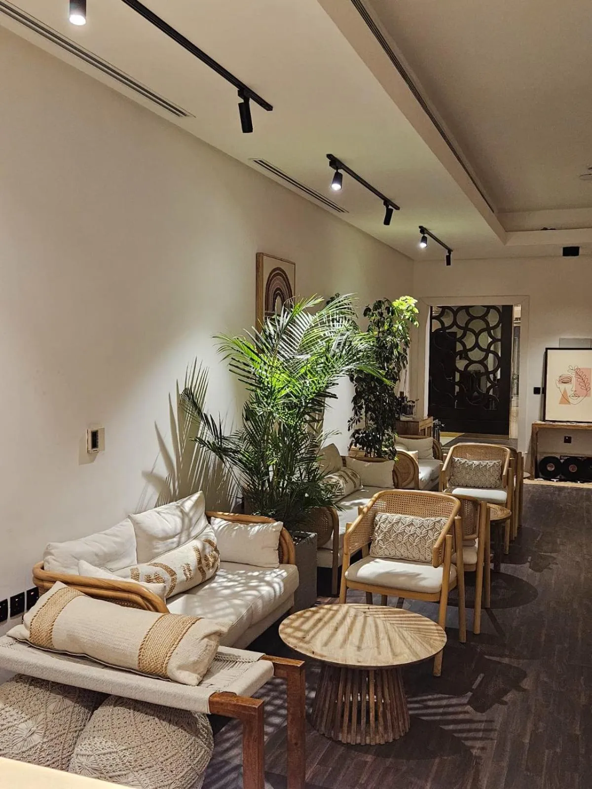 Coffee/tea facilities in Duset Hotel Suites