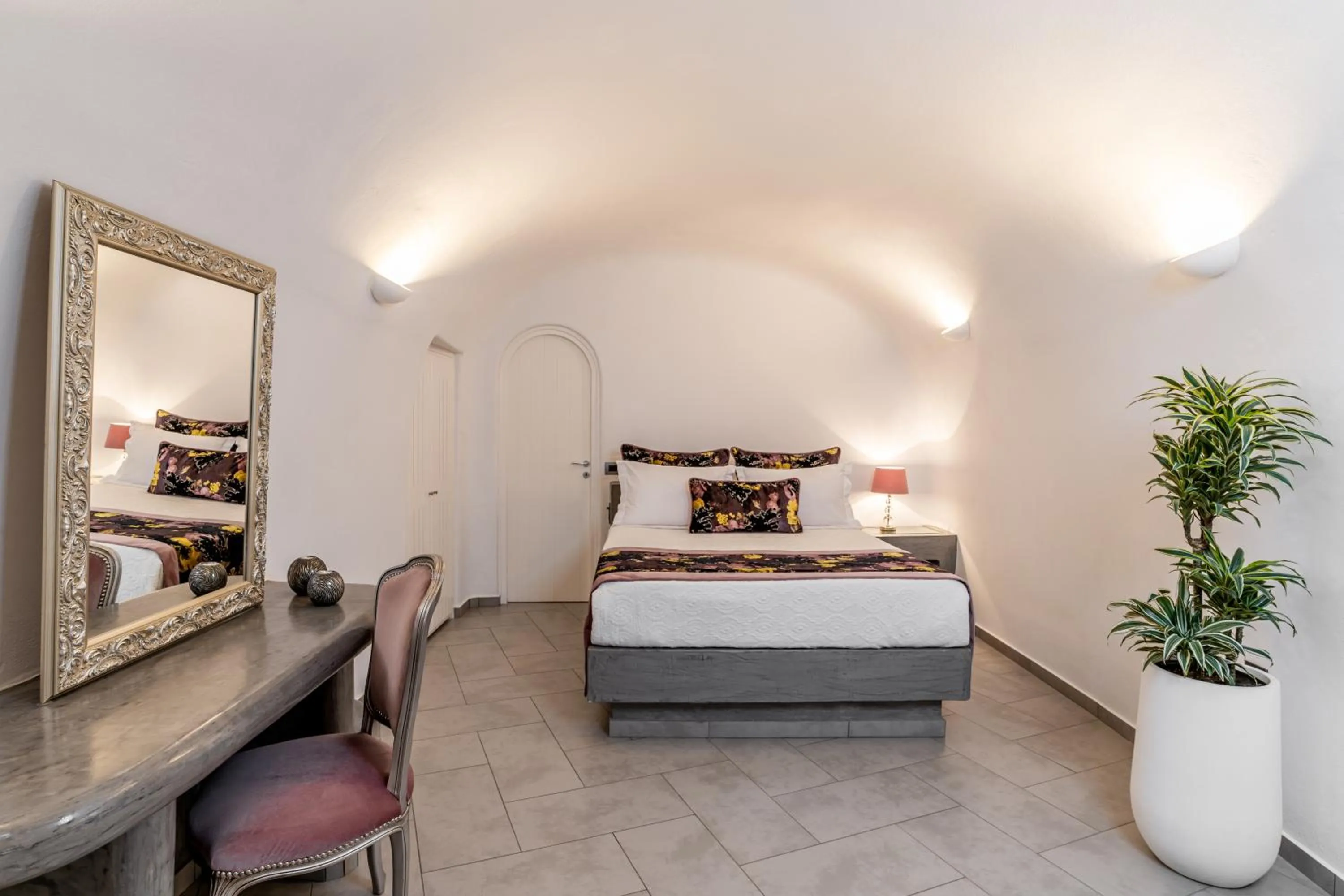 Bed in Ventus Paradiso Villa