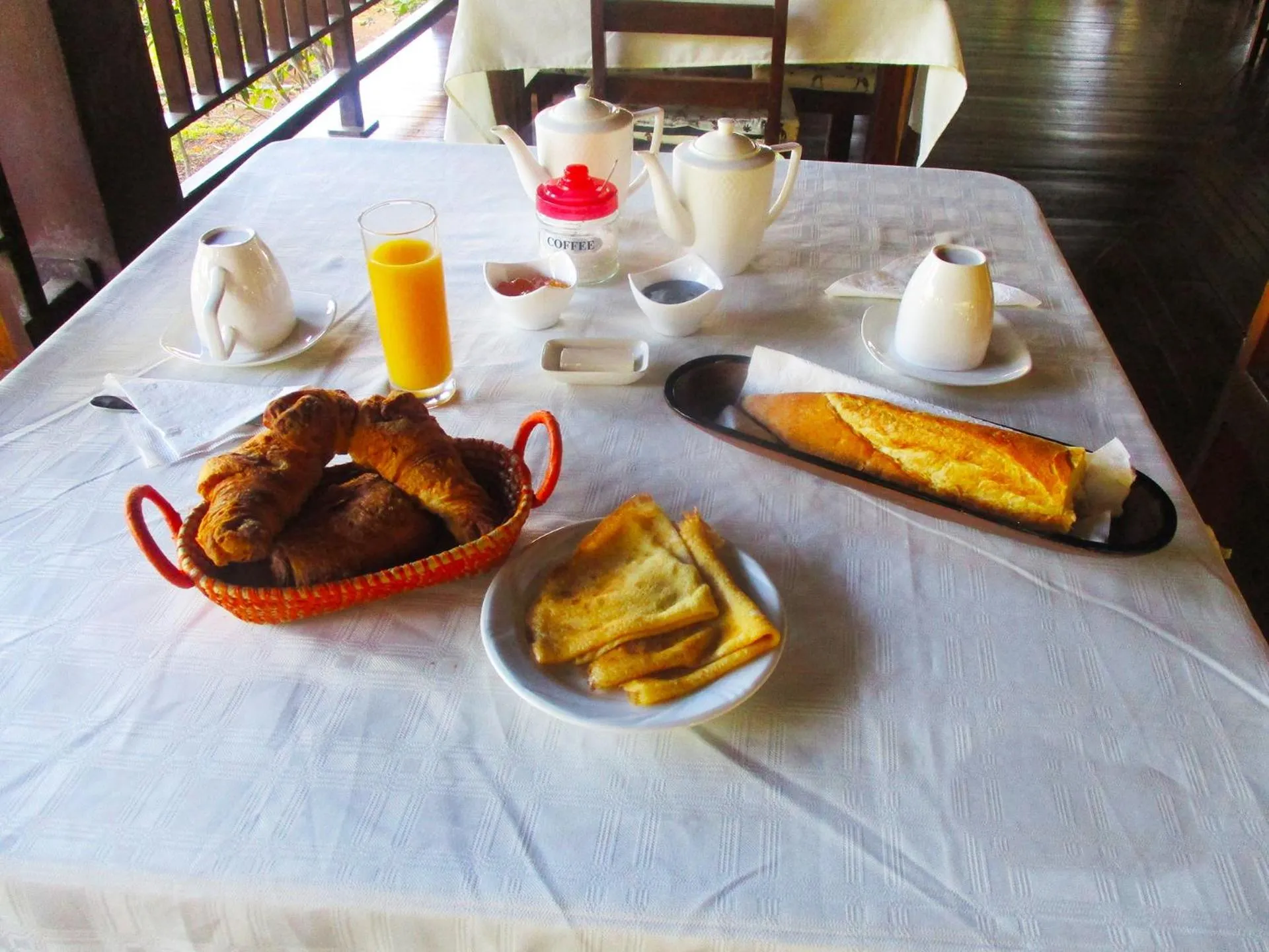 Restaurant/places to eat in Tropic Hôtel