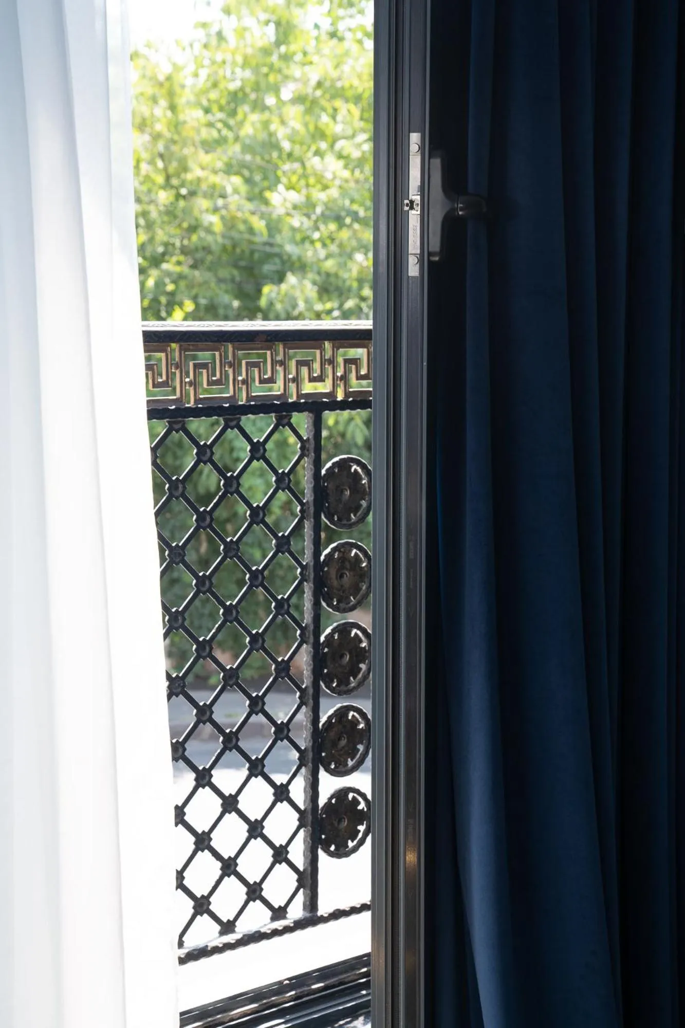 Day in Prime Suites Hotel