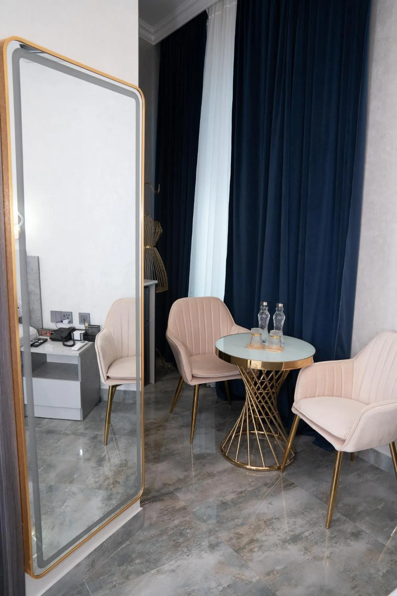 Dining area in Prime Suites Hotel