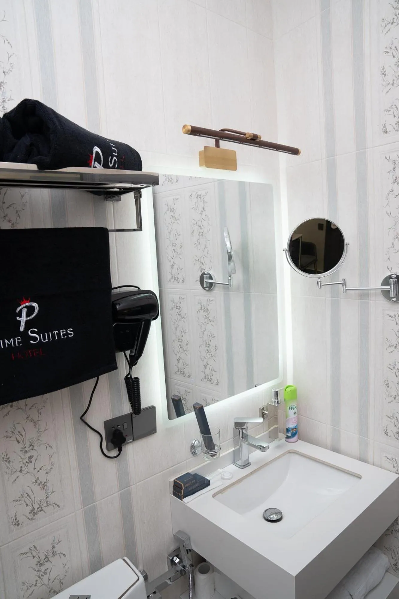 Bathroom in Prime Suites Hotel