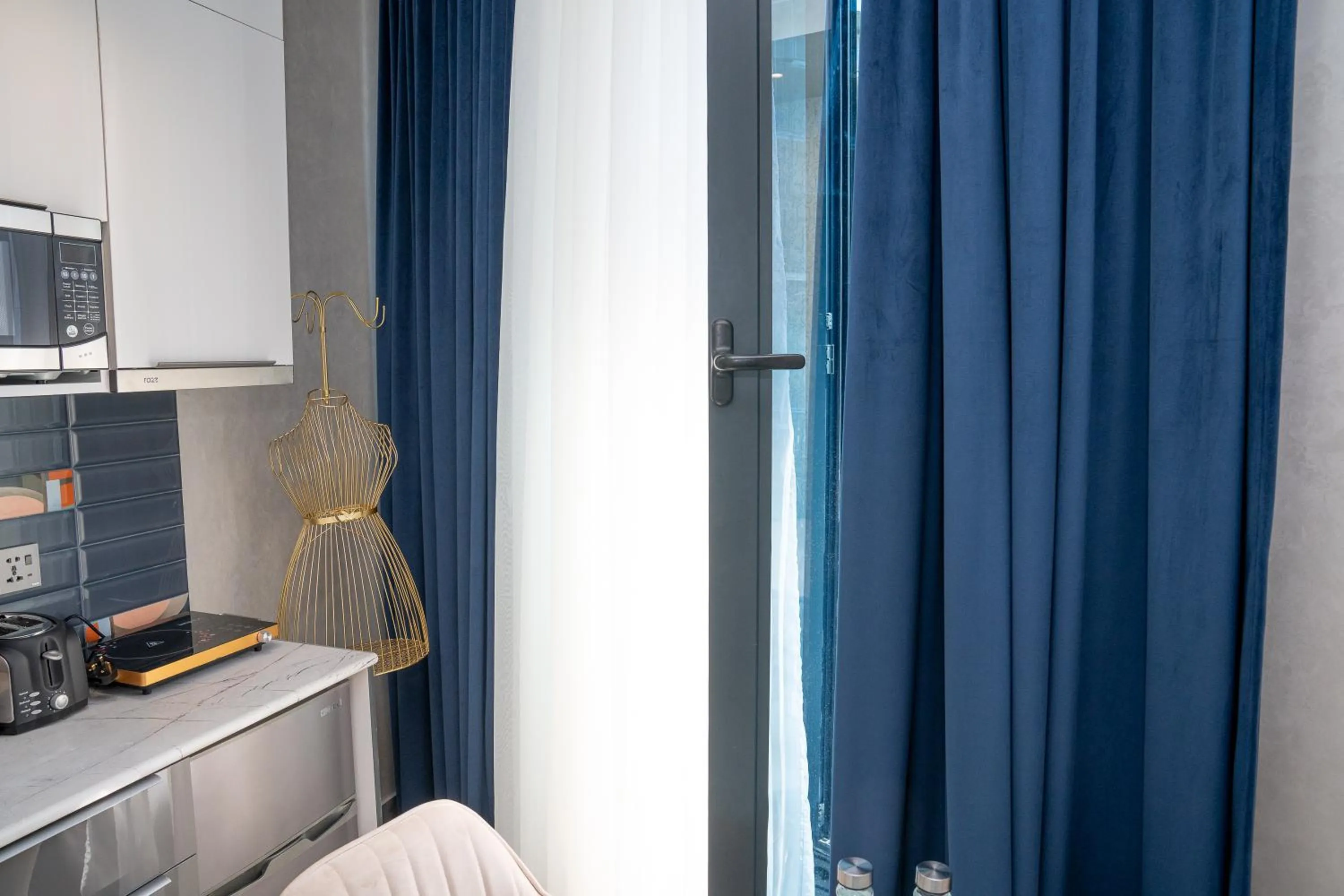 Photo of the whole room in Prime Suites Hotel