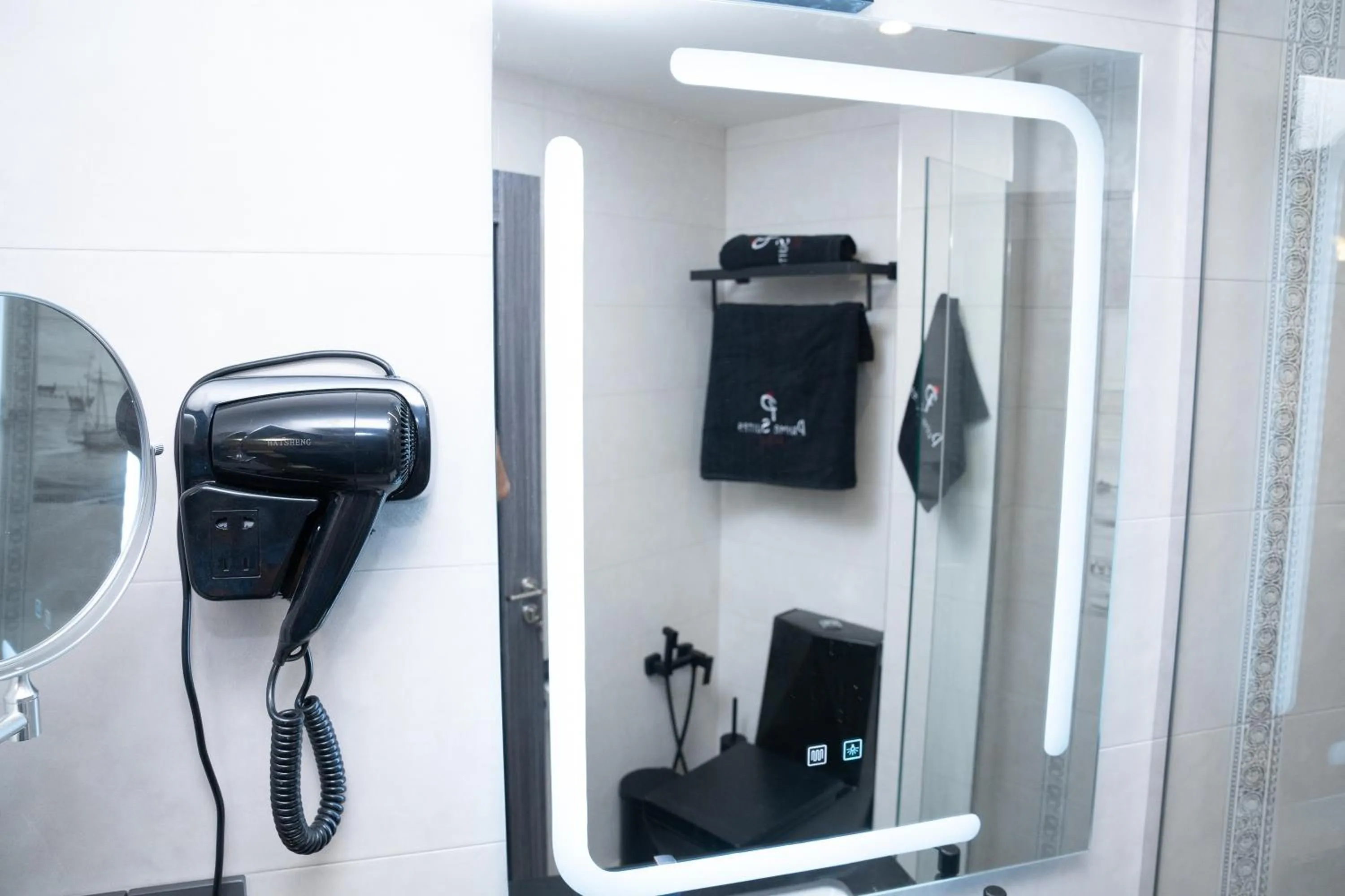 Bathroom in Prime Suites Hotel