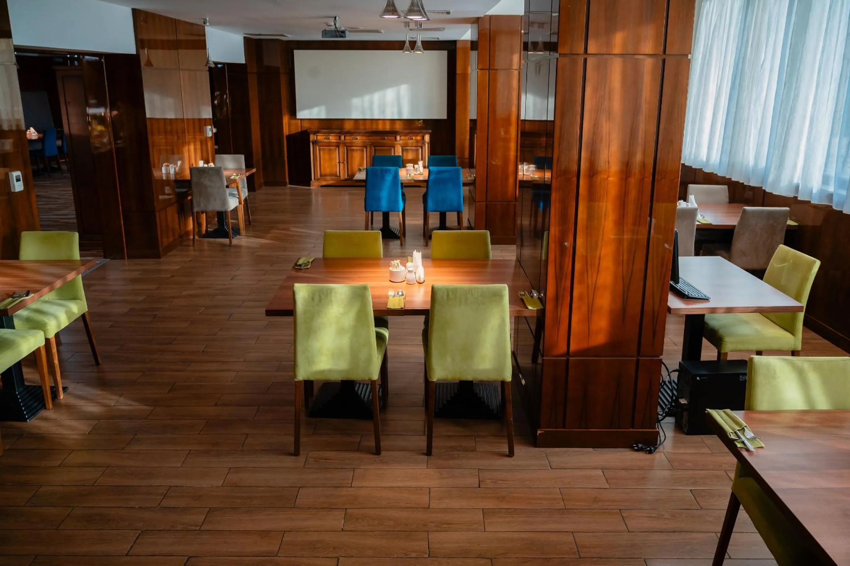 Holiday Inn Aktau by IHG