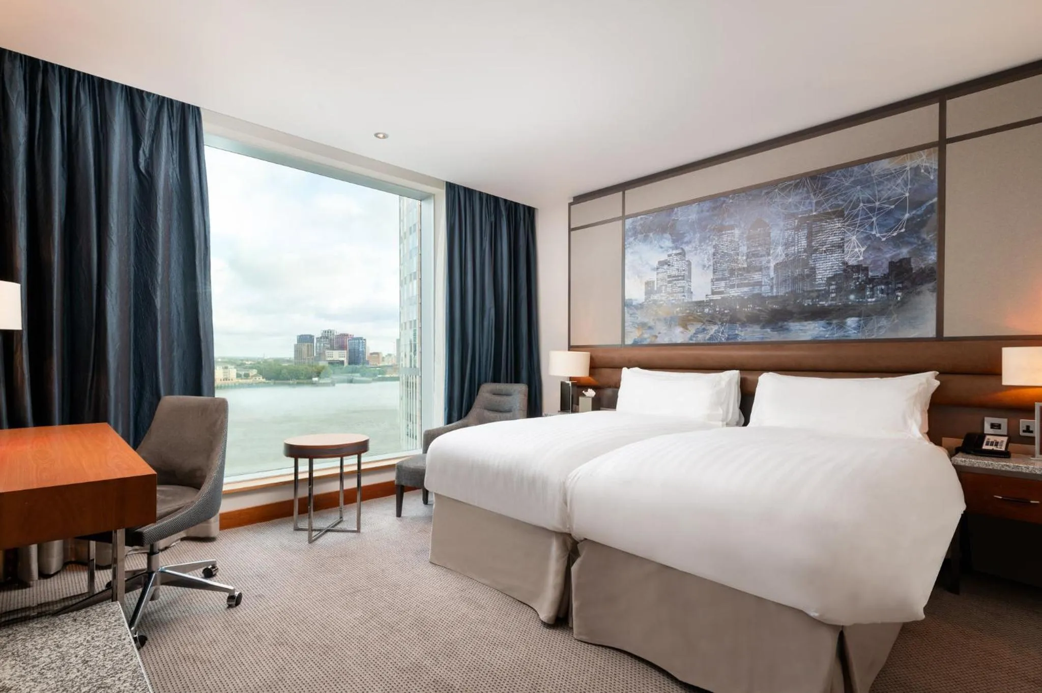 Photo of the whole room, Bed in InterContinental London - The O2