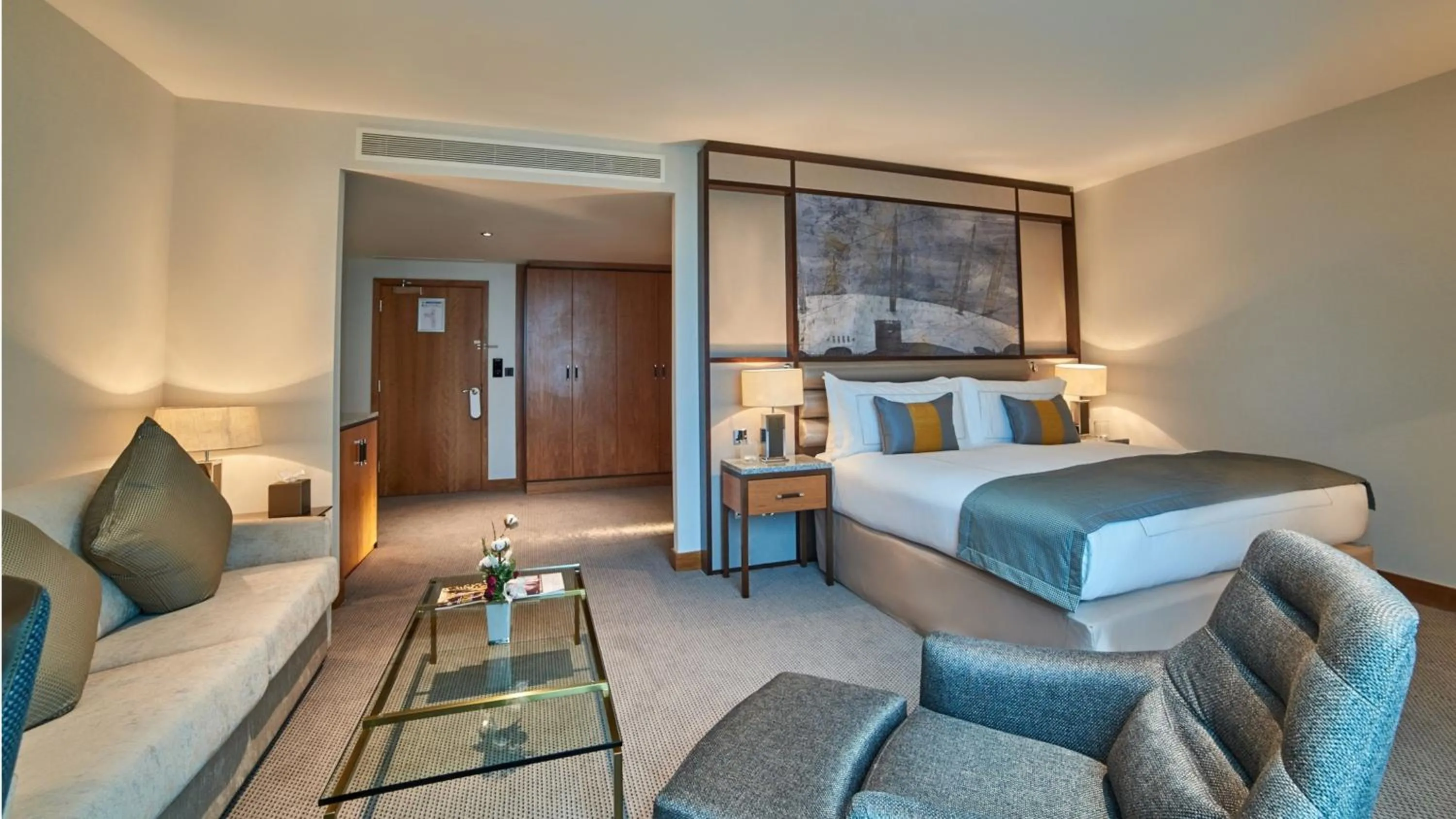 Bedroom, Bed in InterContinental London - The O2