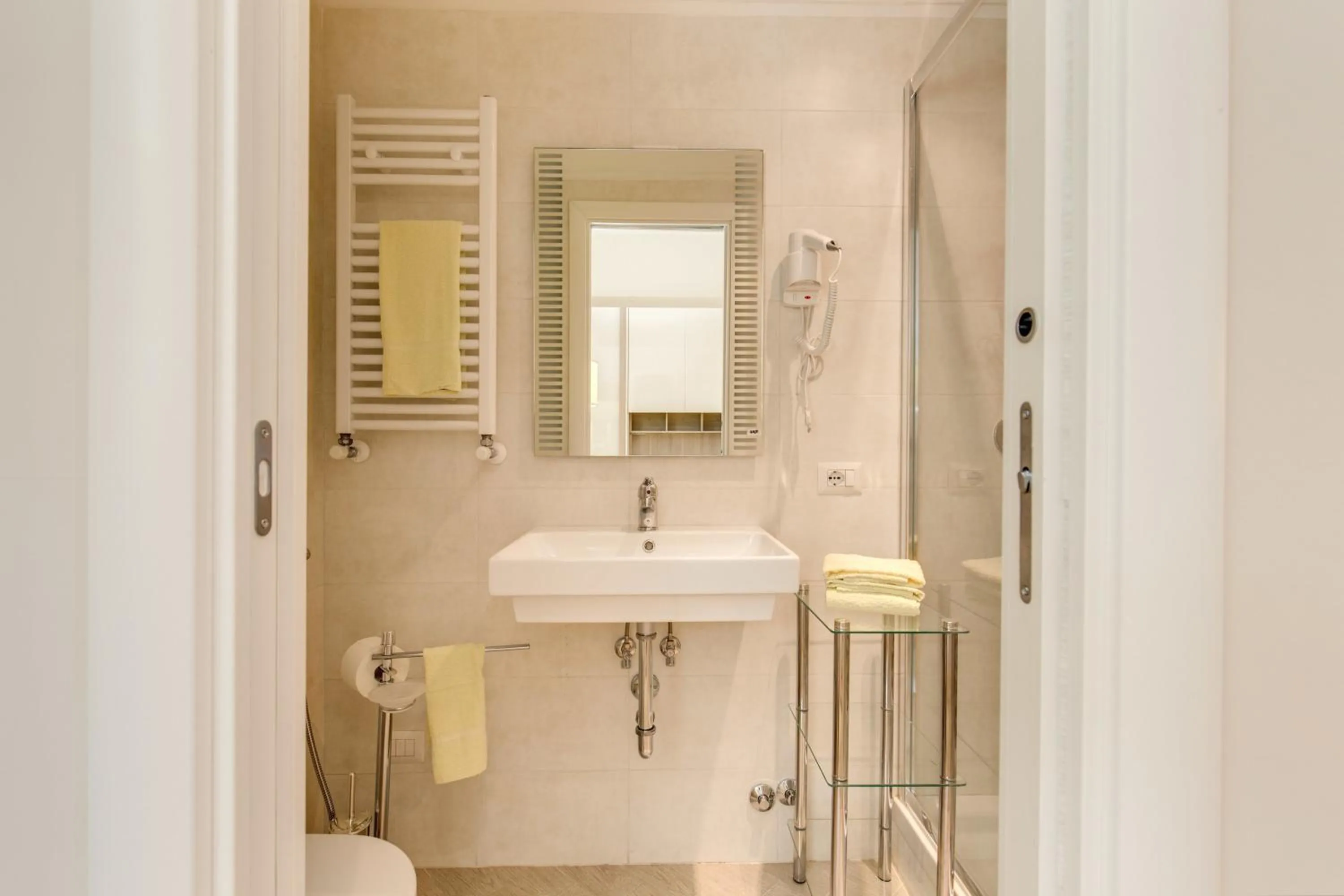 Bathroom in Casa Claudia Giulio Cesare