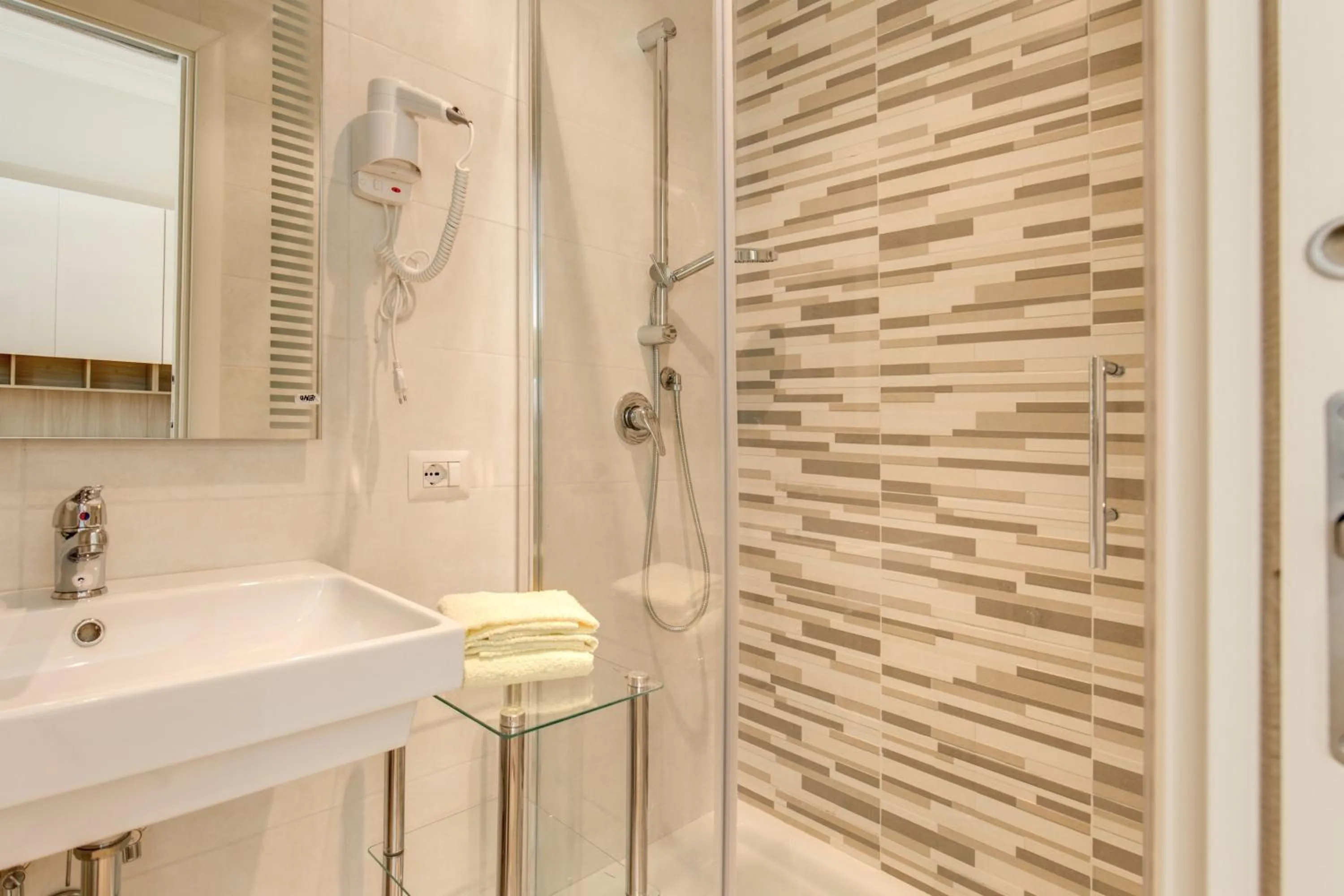 Bathroom in Casa Claudia Giulio Cesare