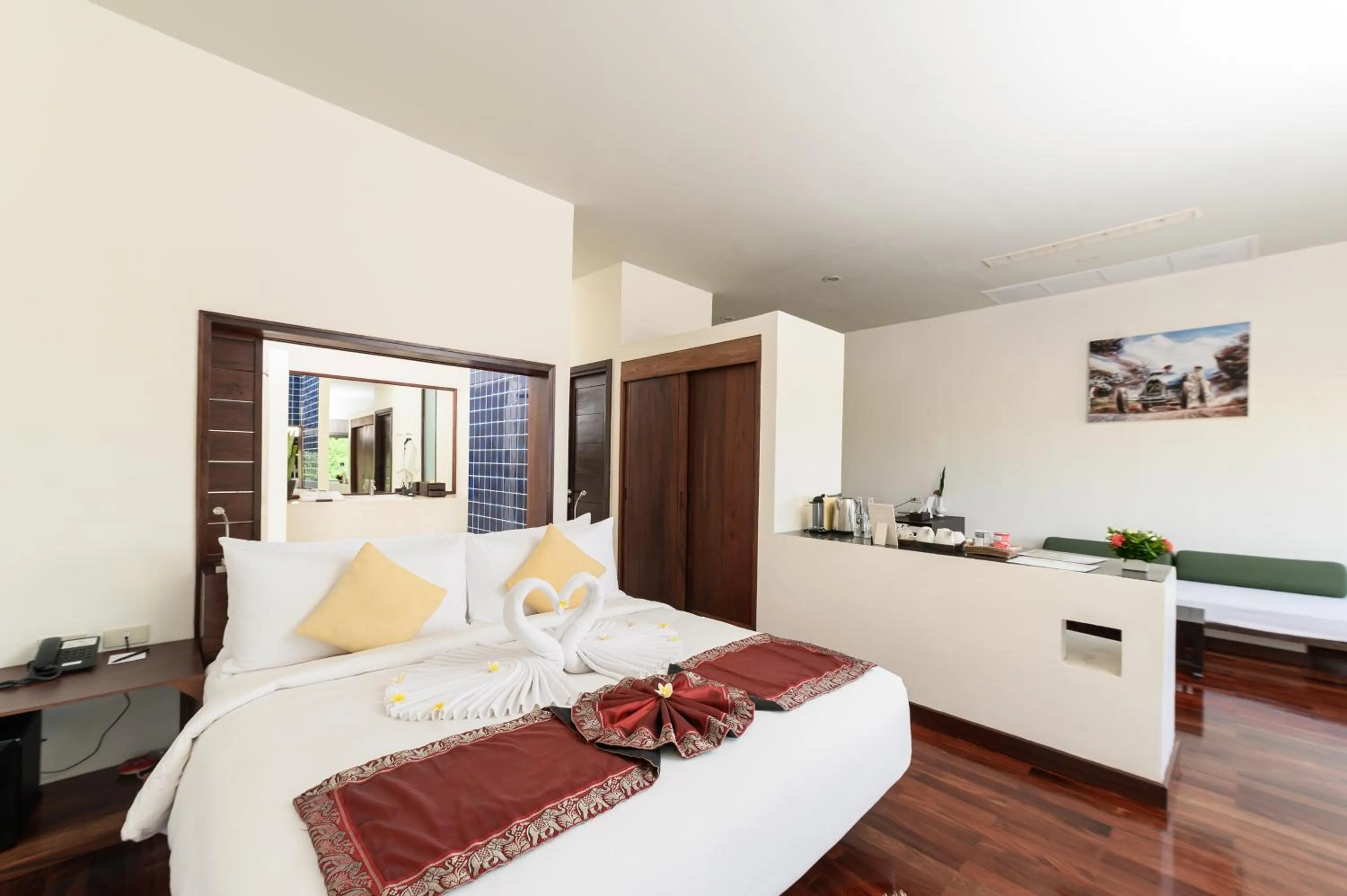 Bed in Luang Prabang View Hotel